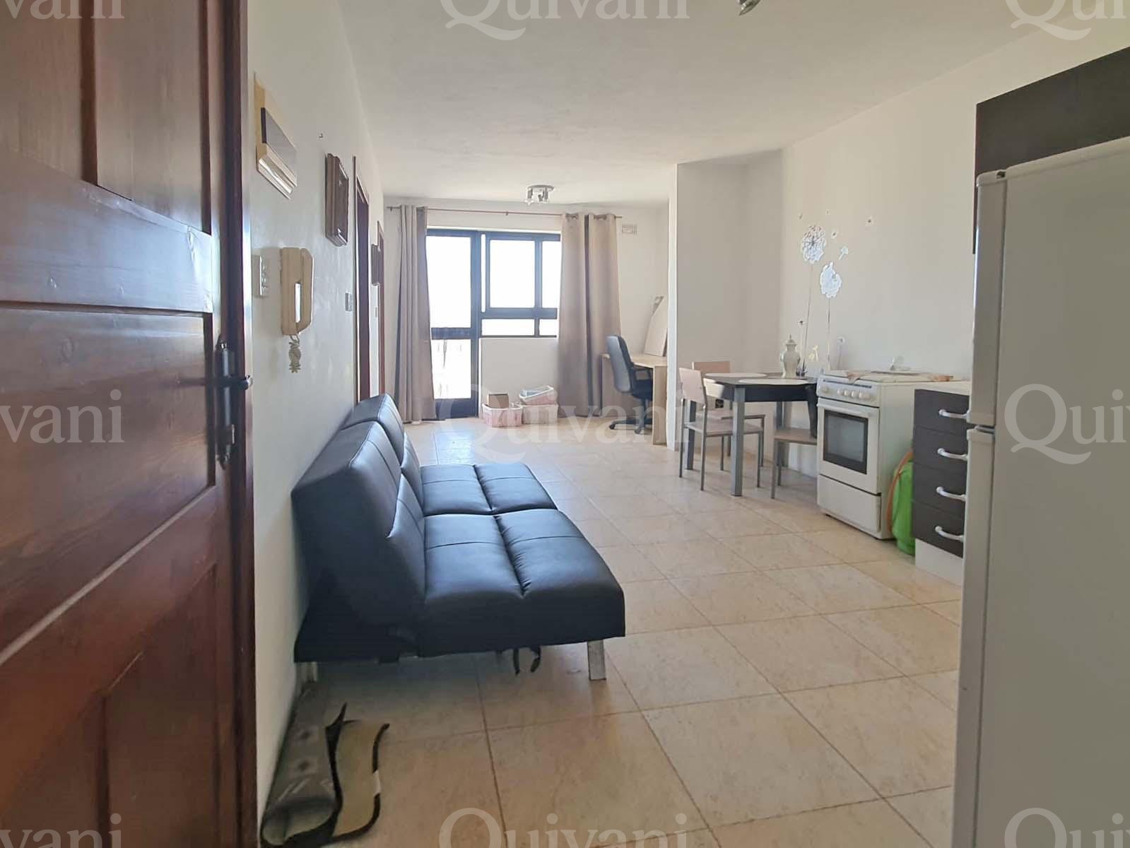 Qawra, Furnished Top Floor Apartment
