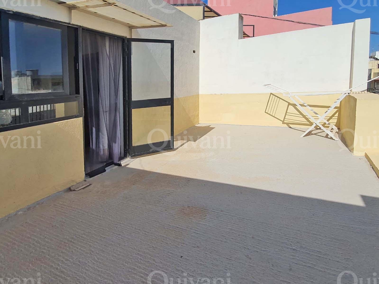 Qawra, Furnished Top Floor Apartment