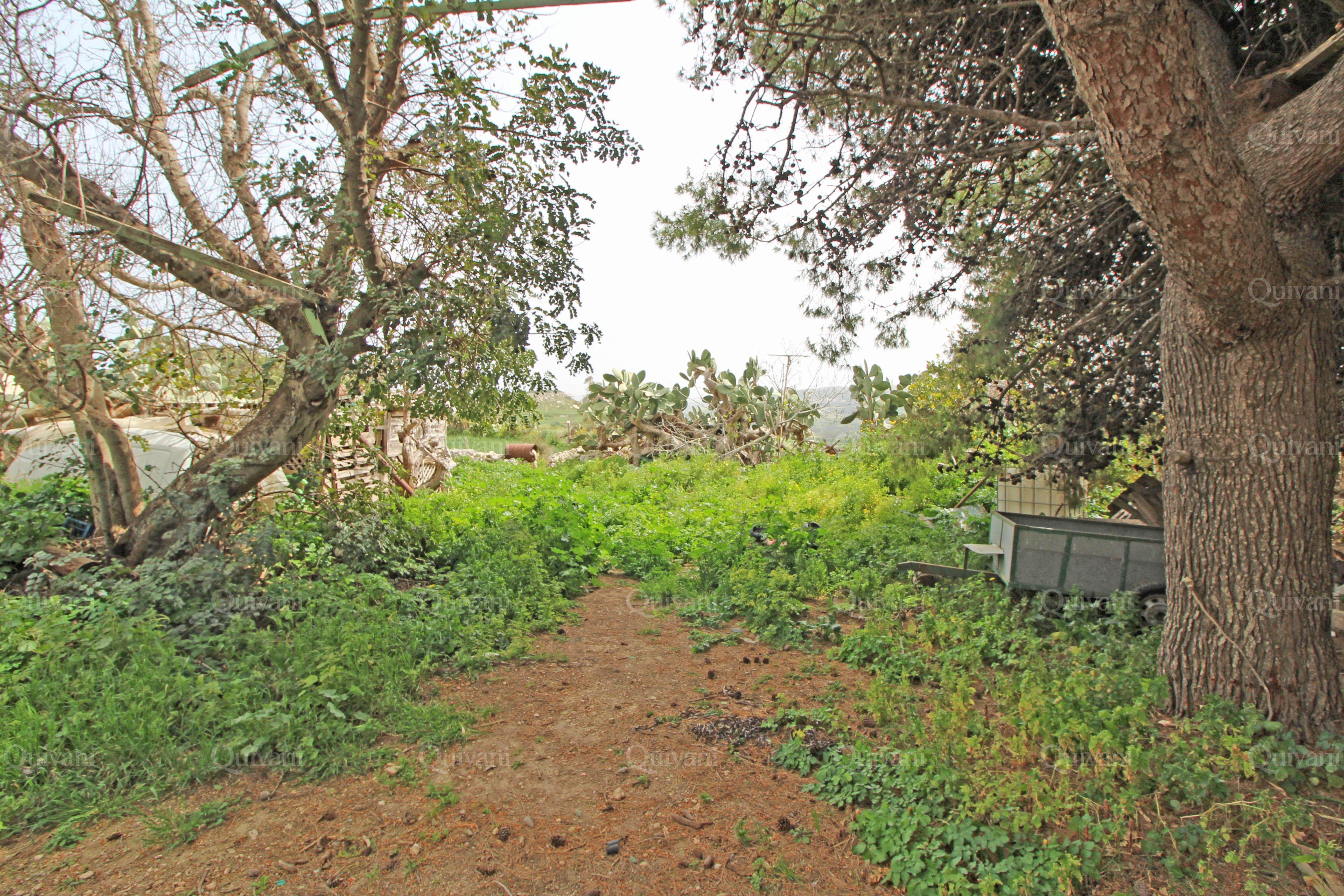 Rabat, Unconverted Farmhouse