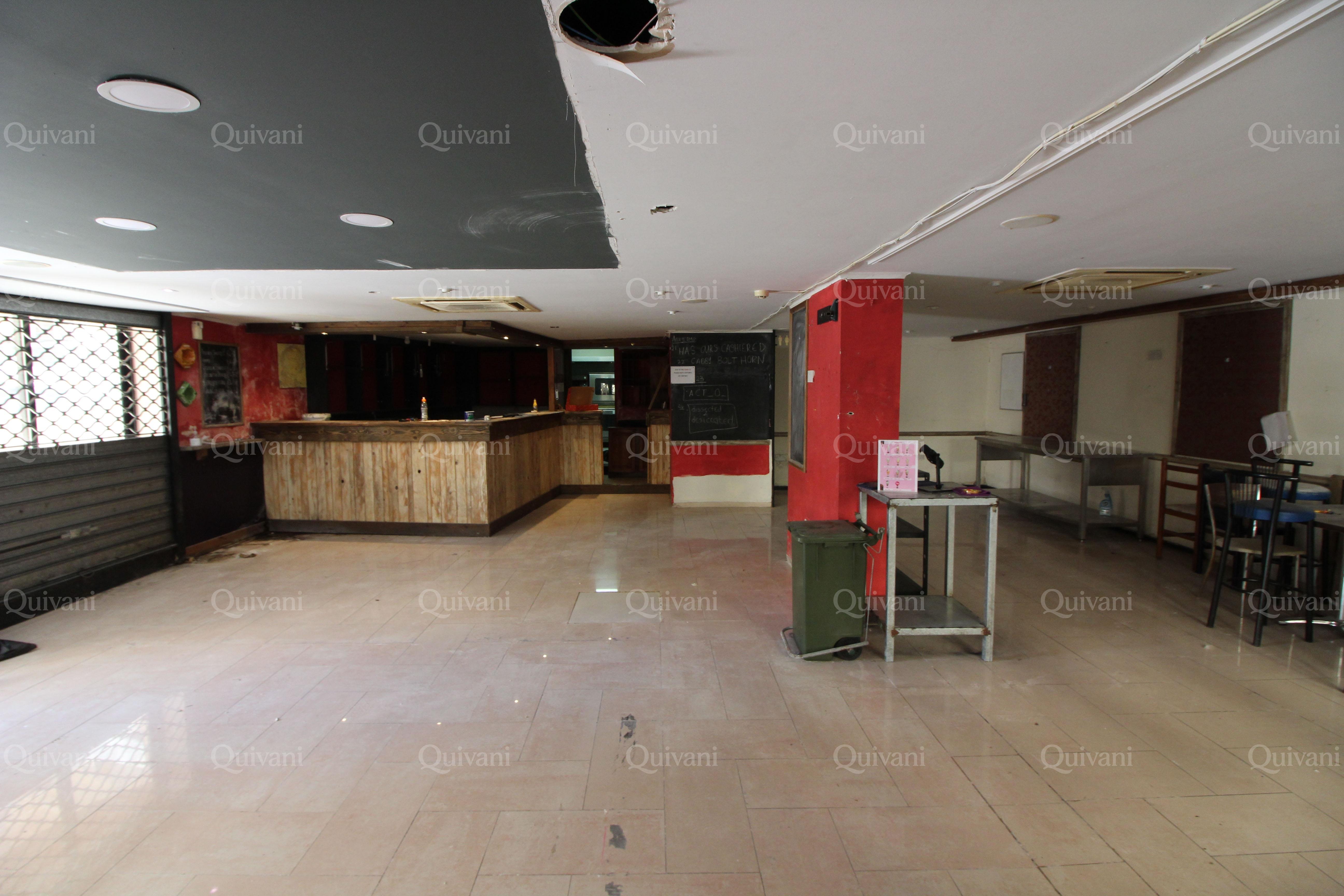 Qawra, Needs Refurbishment Bar/Restaurant