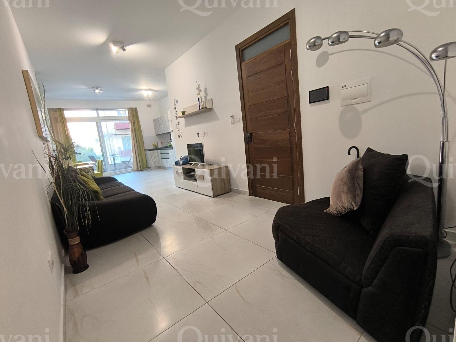 Qawra, Furnished Apartment
