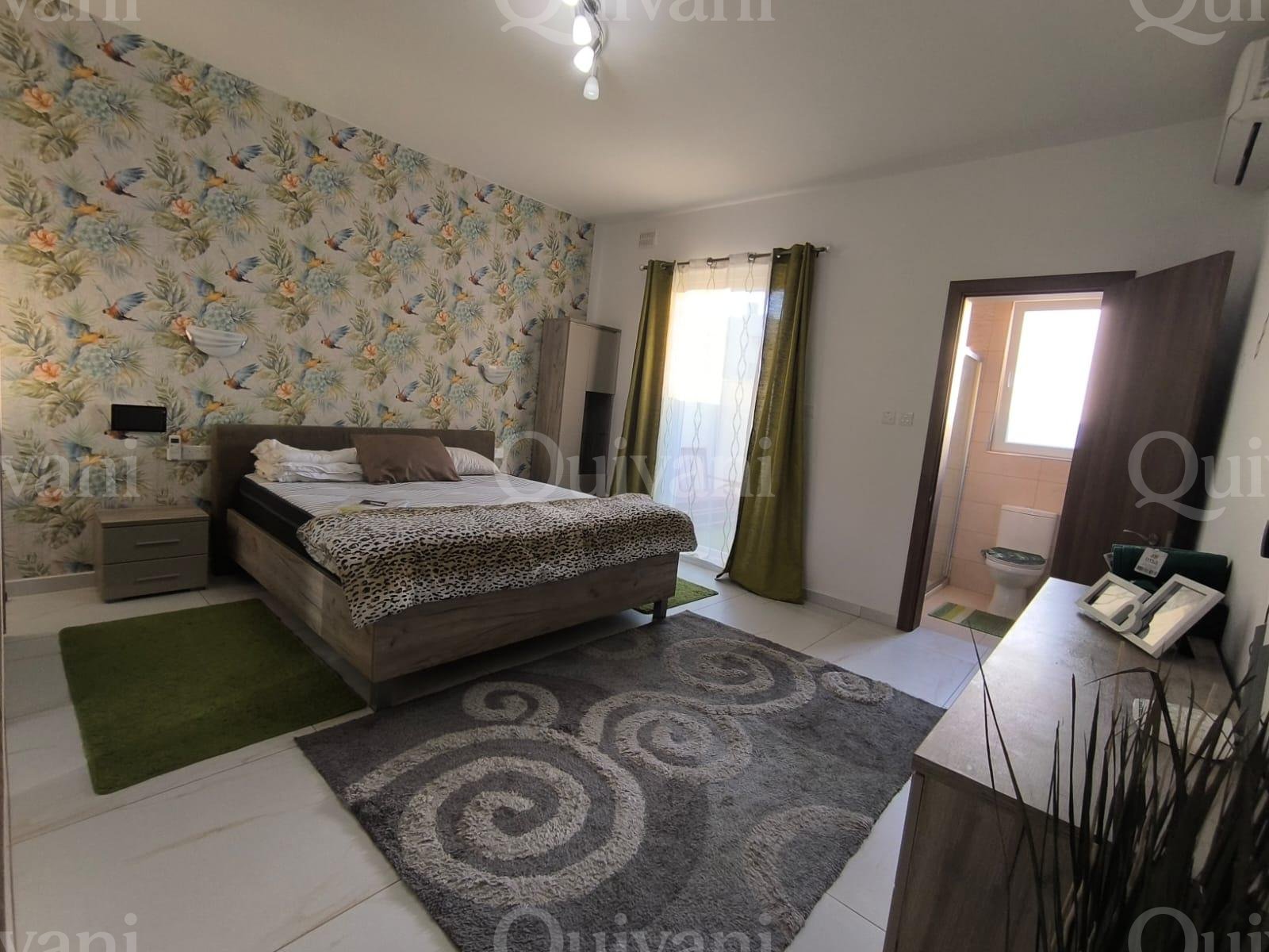 Qawra, Furnished Apartment