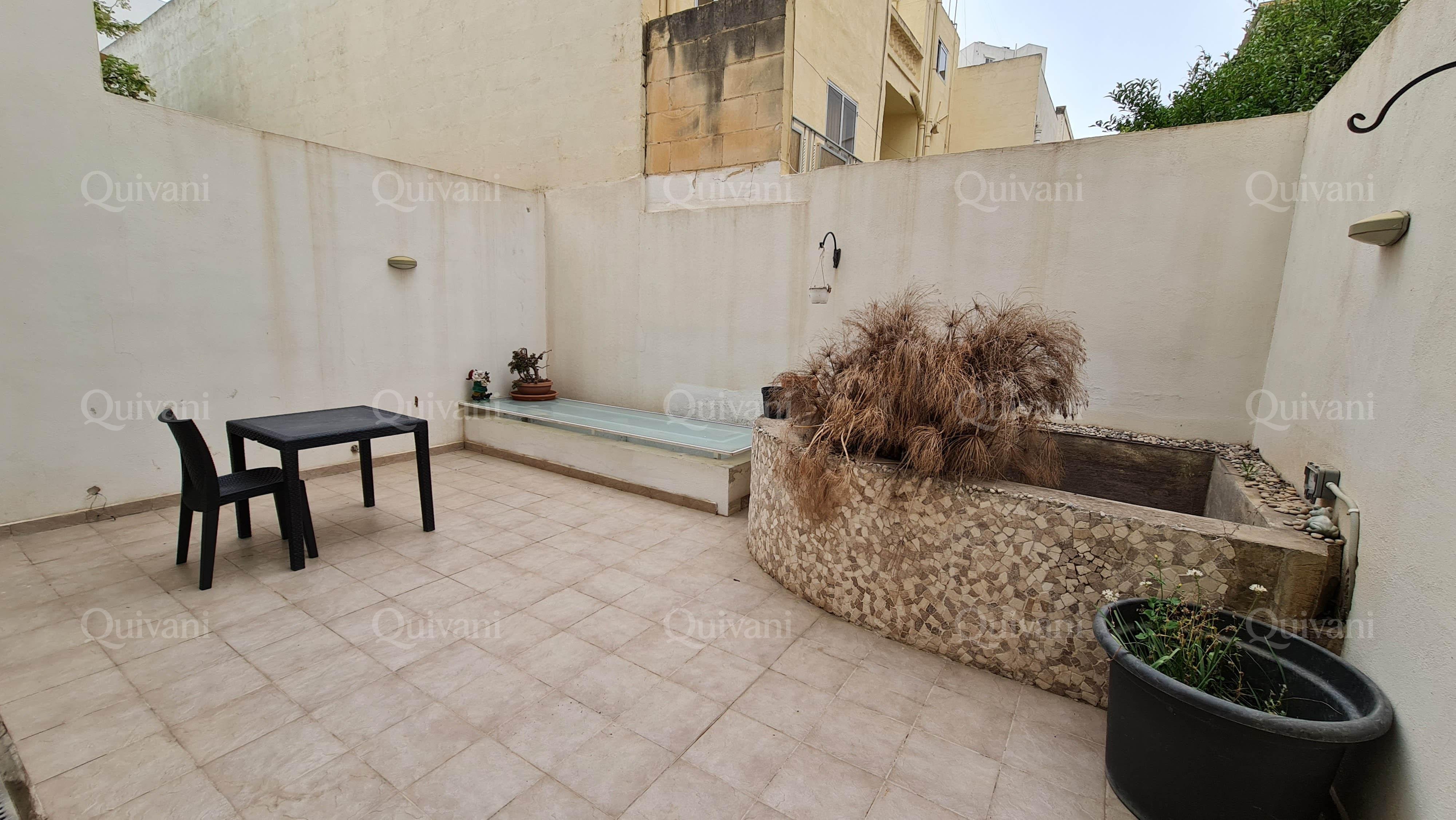 Gzira, Furnished Apartment