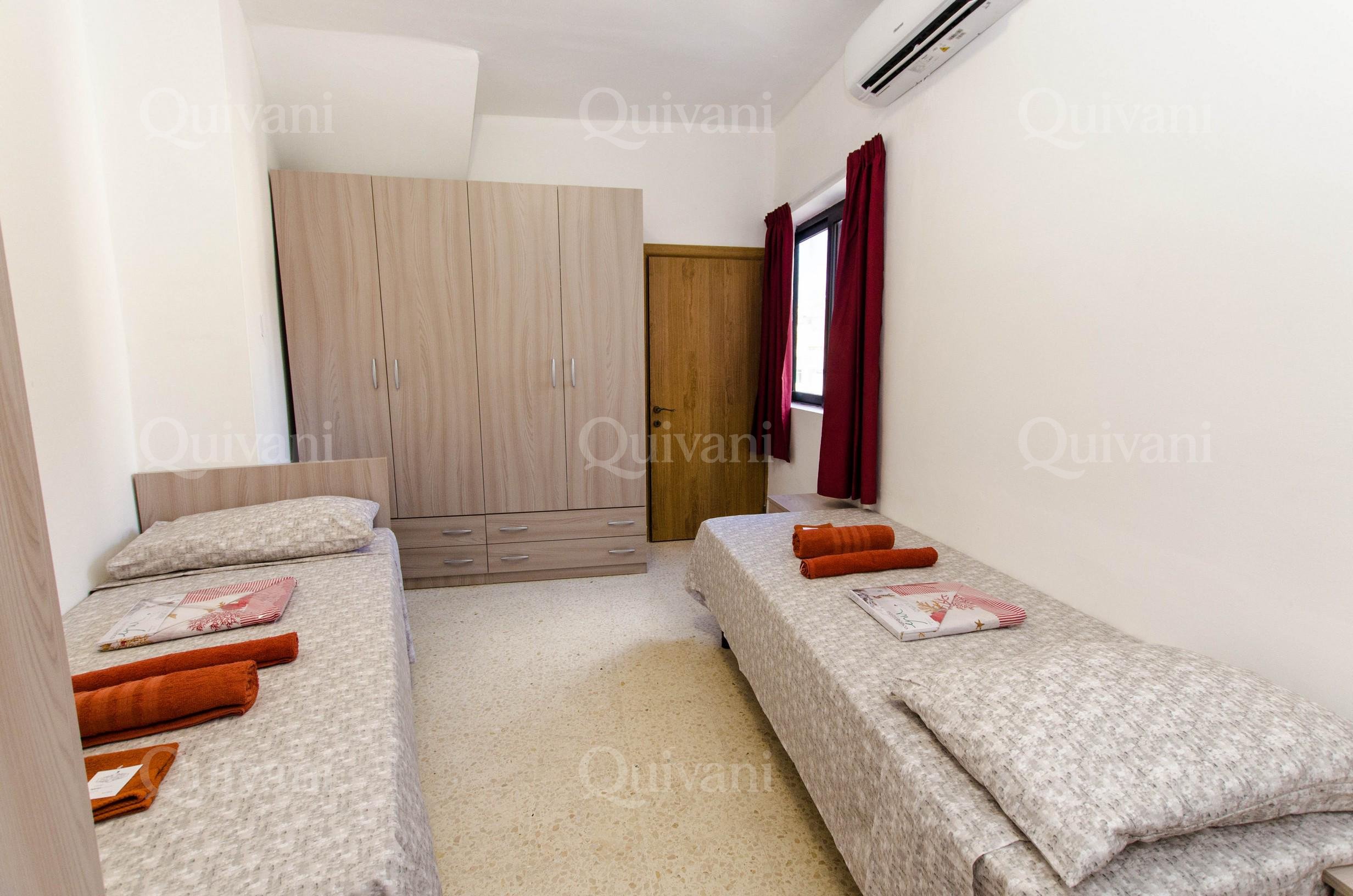 Cospicua, Furnished Terraced House