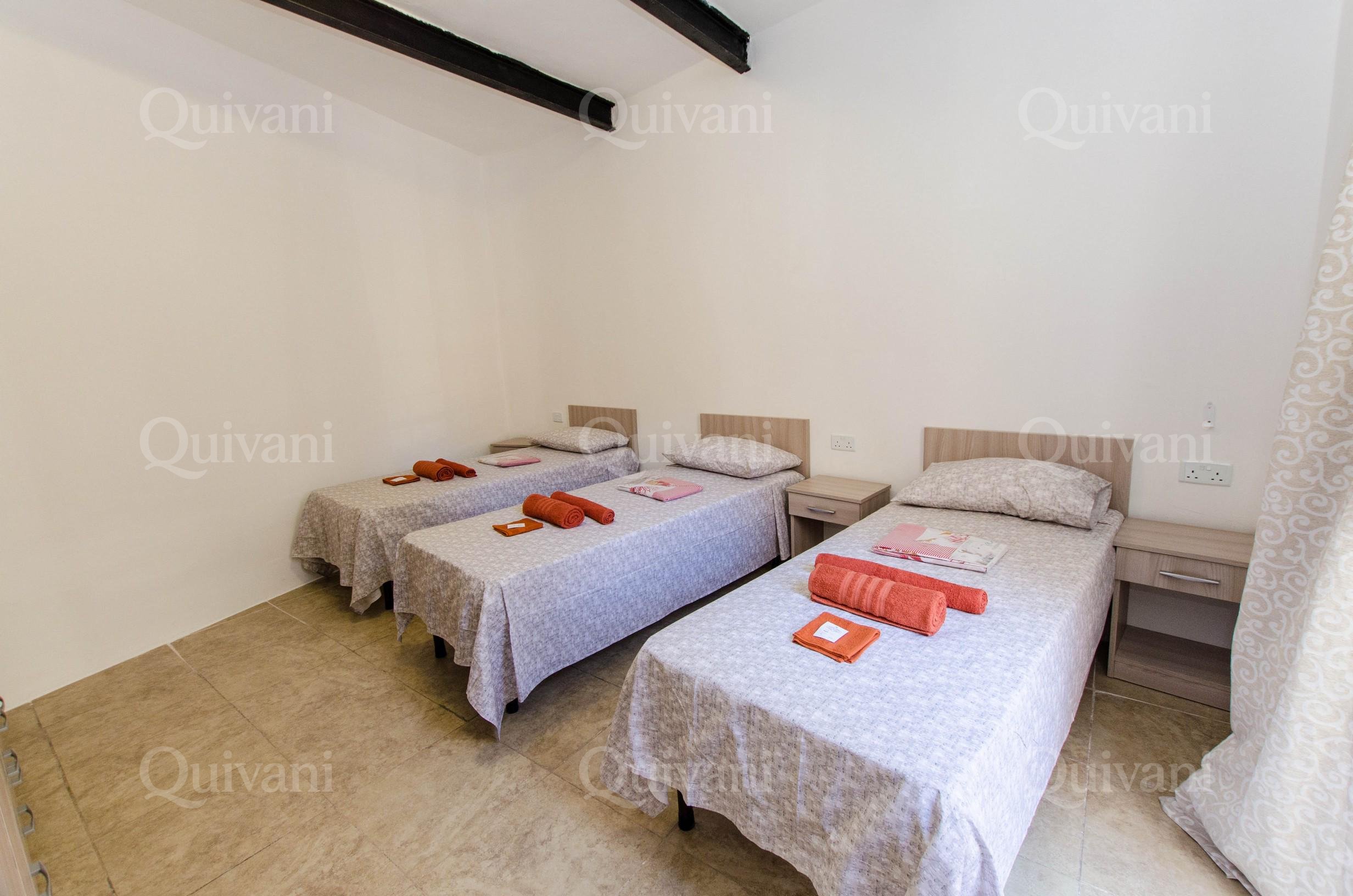 Cospicua, Furnished Terraced House