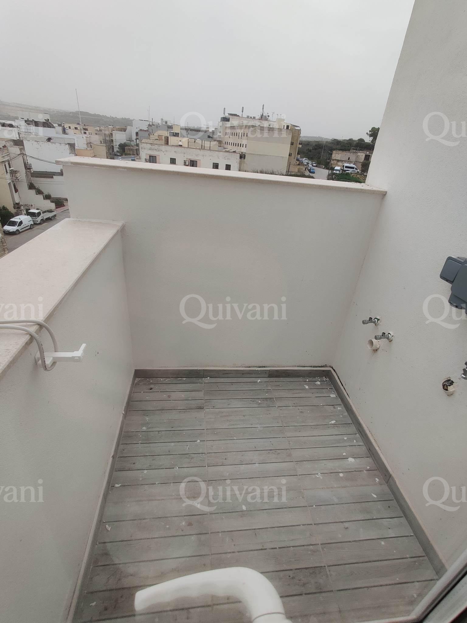 Burmarrad, Furnished Penthouse
