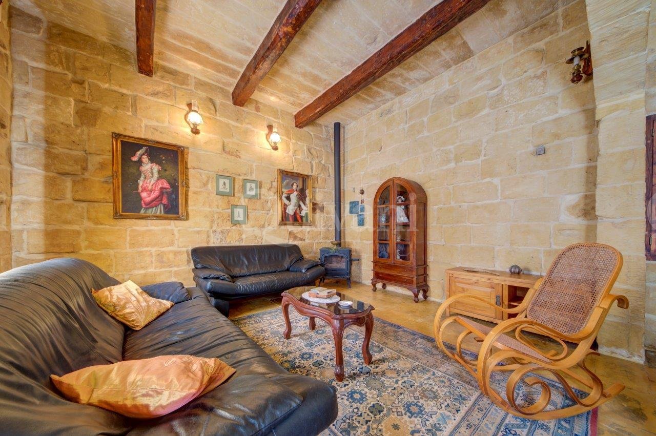 Cospicua, Converted Townhouse