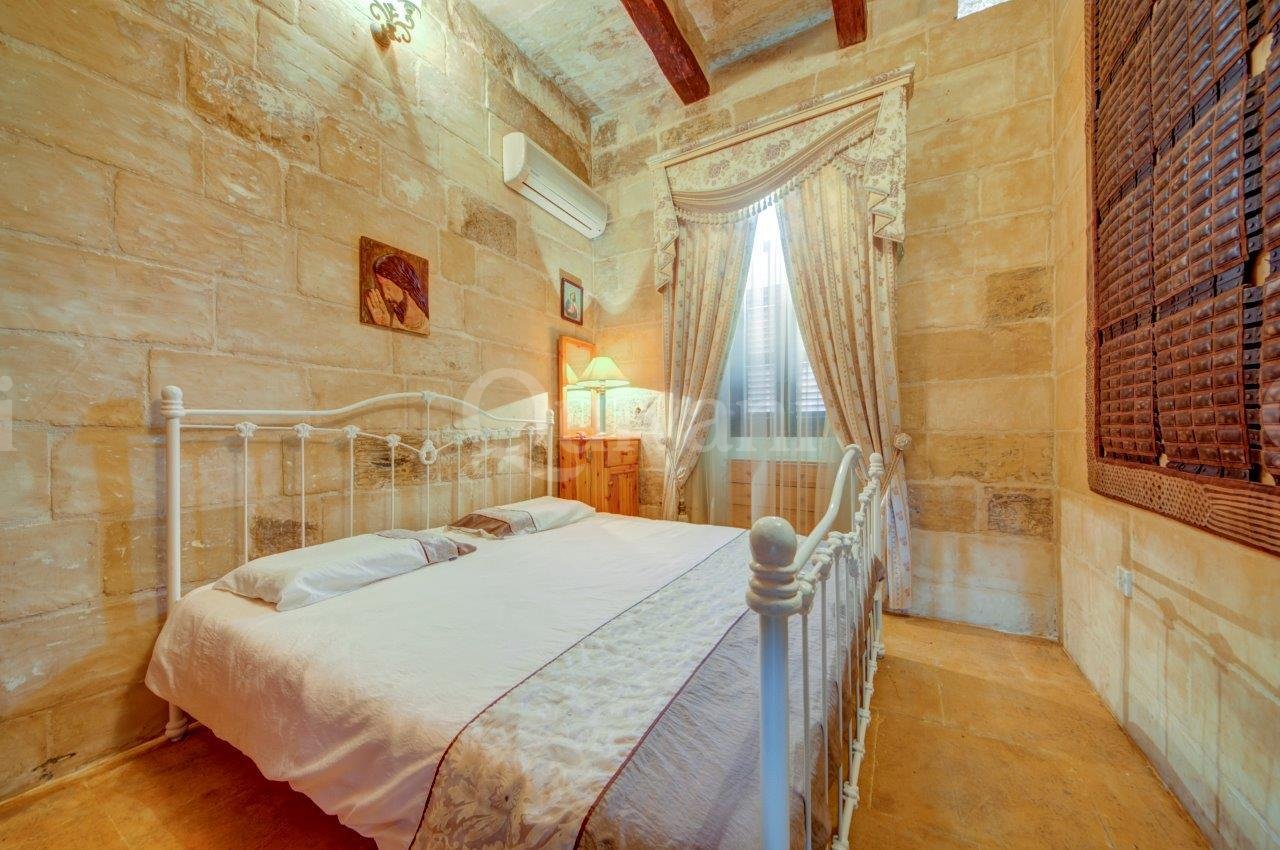 Cospicua, Converted Townhouse