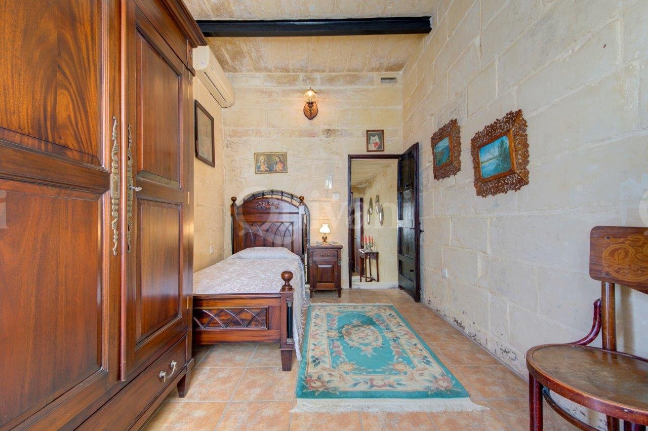 Cospicua, Converted Townhouse