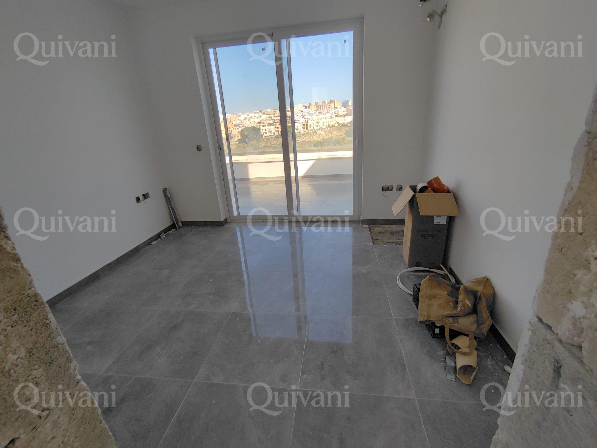 Santa Venera, Furnished Penthouse