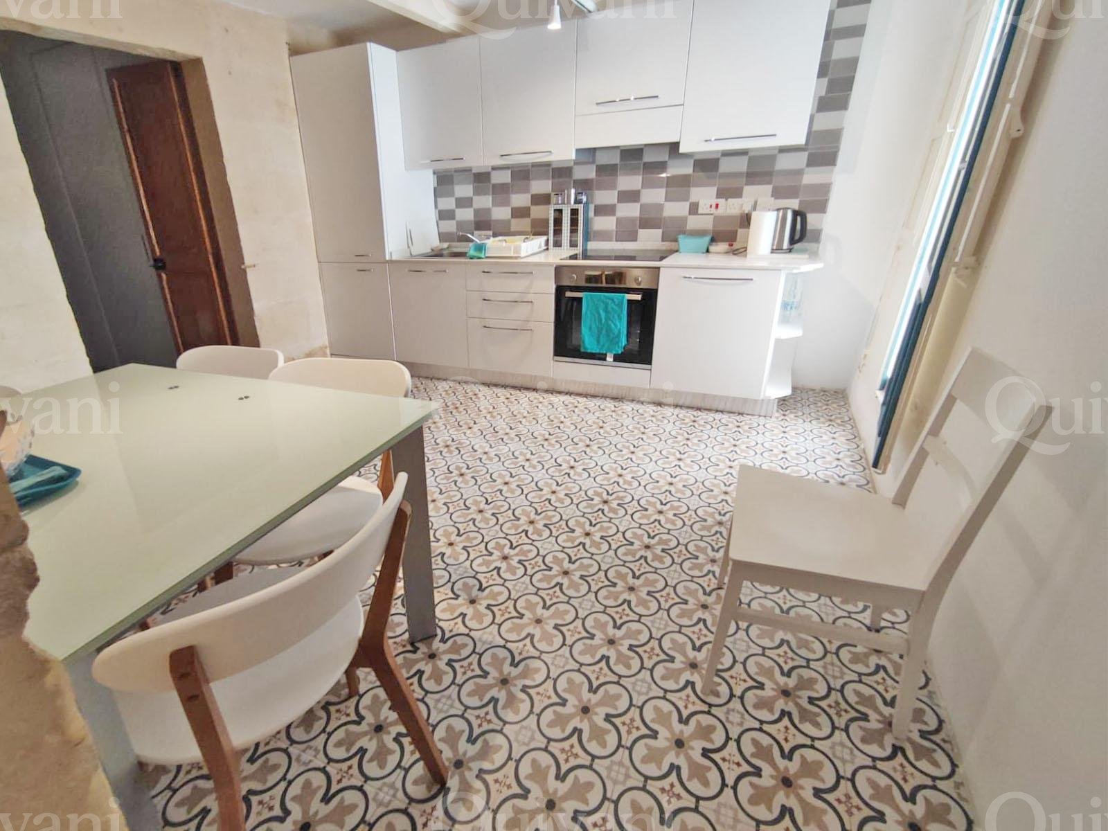 Valletta, Furnished Maisonette