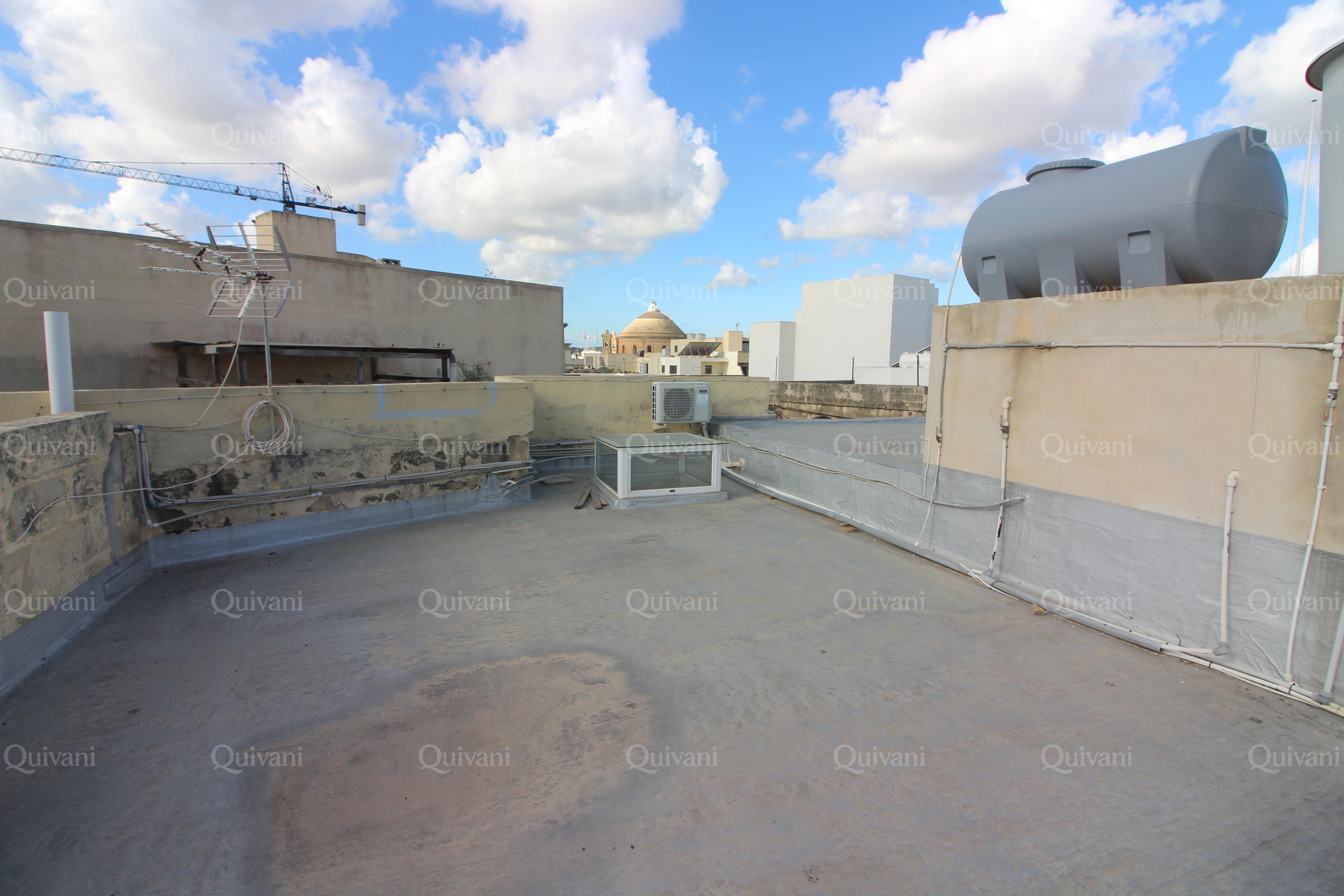 Mosta, Furnished House of Character