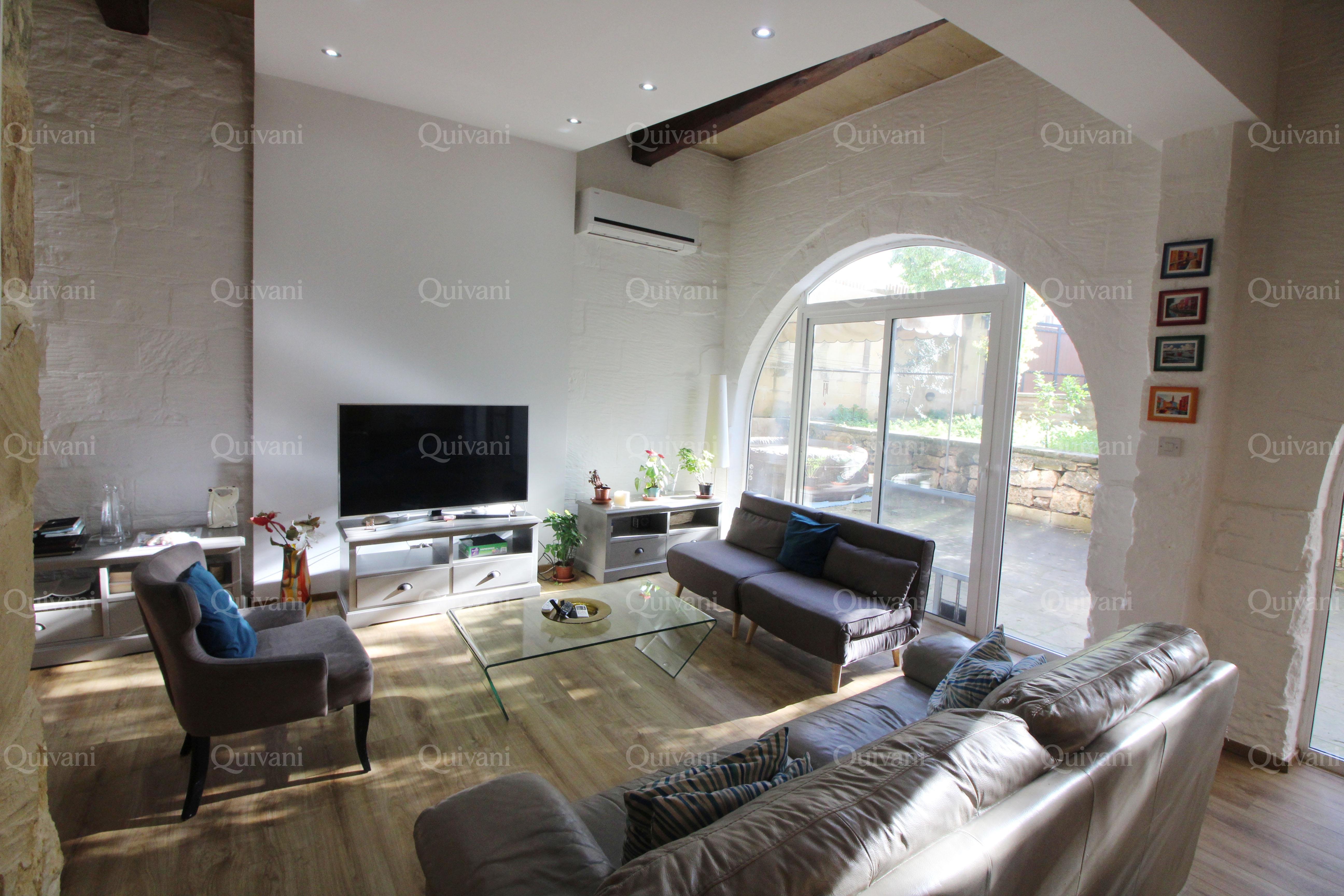 Mosta, Furnished House of Character