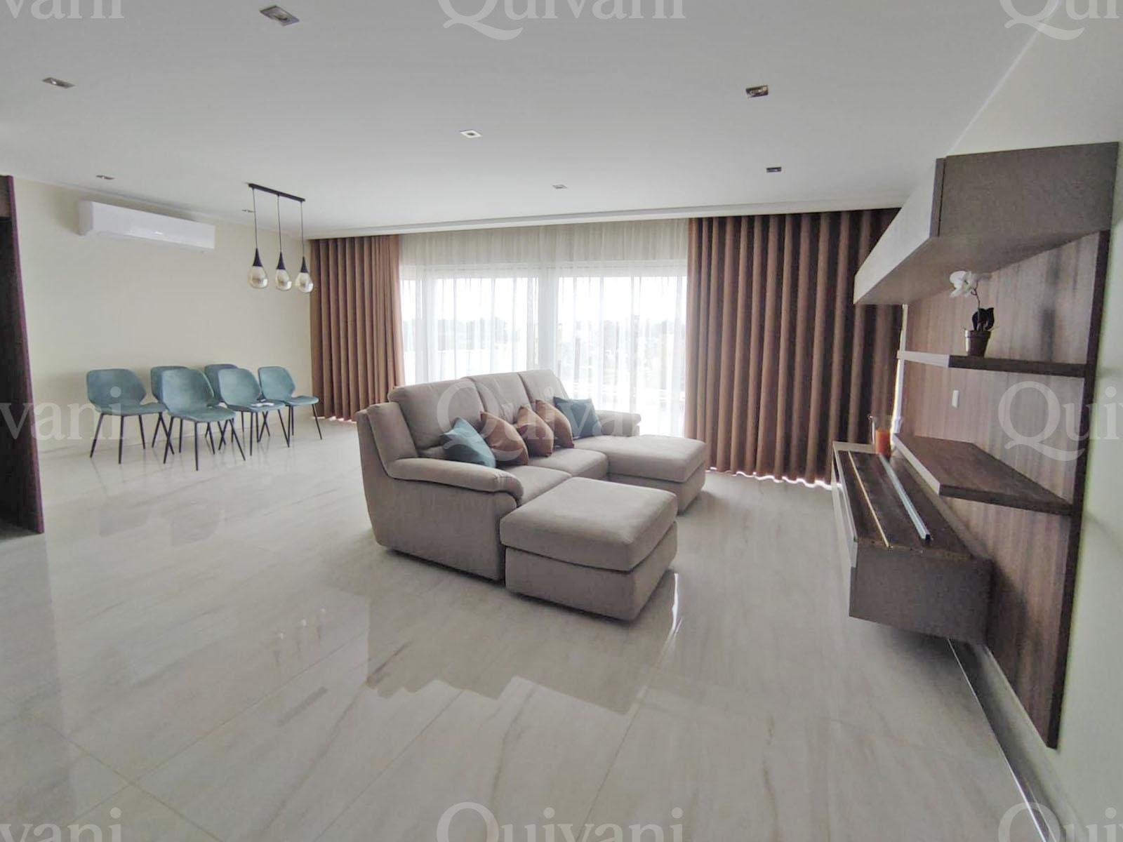 Mosta, Furnished Penthouse