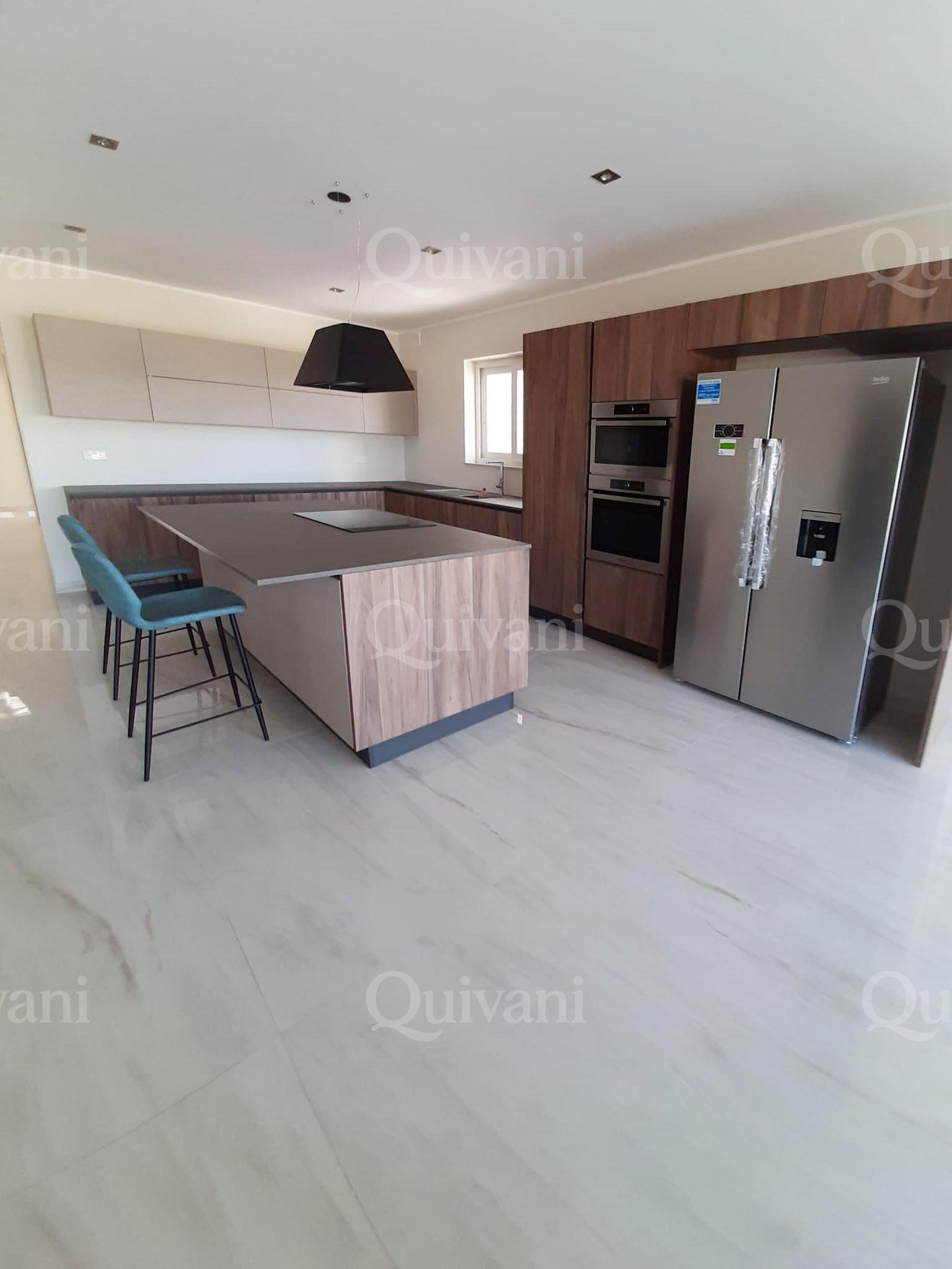 Mosta, Furnished Penthouse