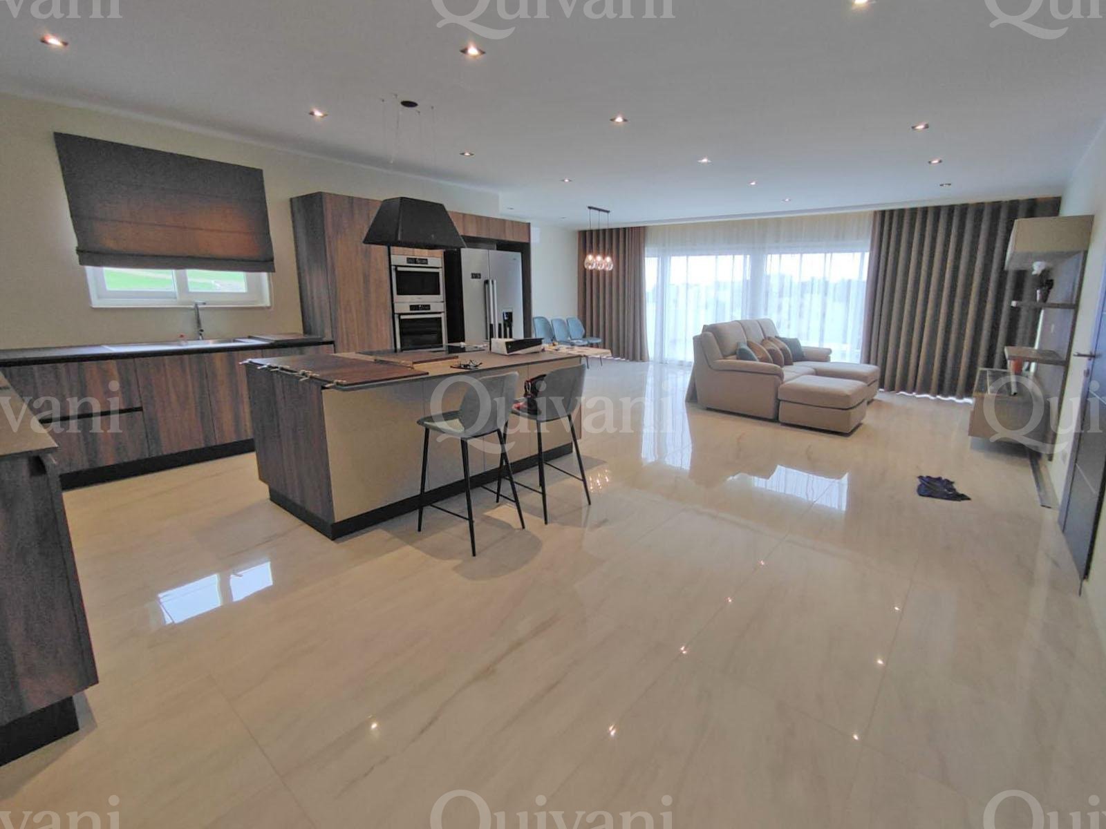 Mosta, Furnished Penthouse