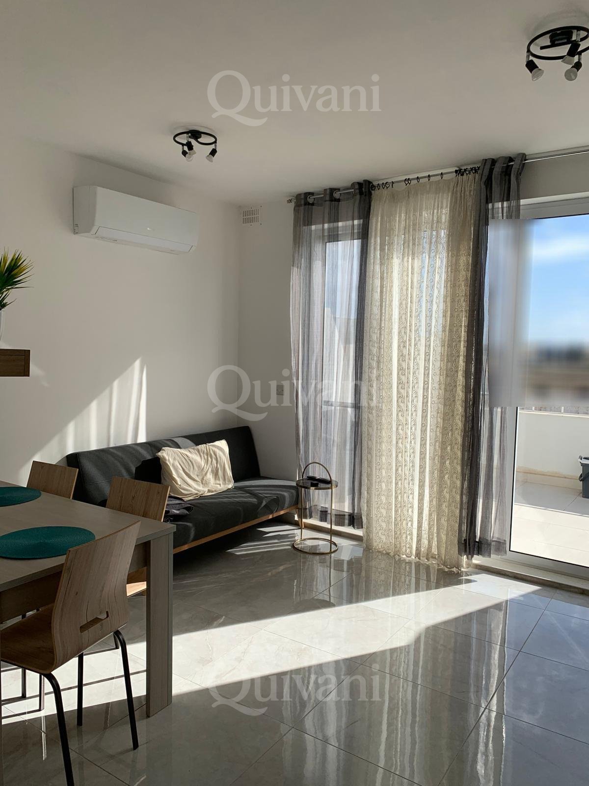 Luqa, Furnished Penthouse