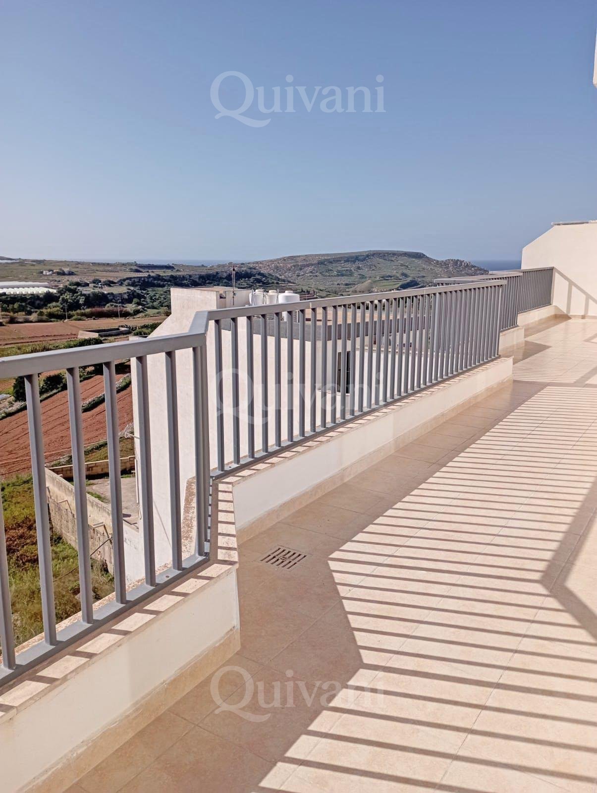 Mgarr, Furnished Penthouse