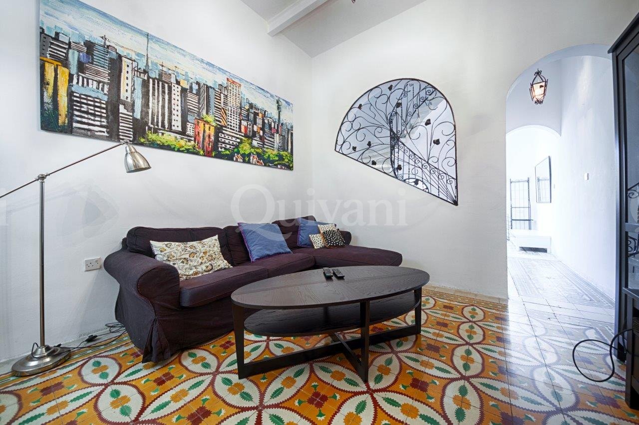 Vittoriosa, Furnished Townhouse
