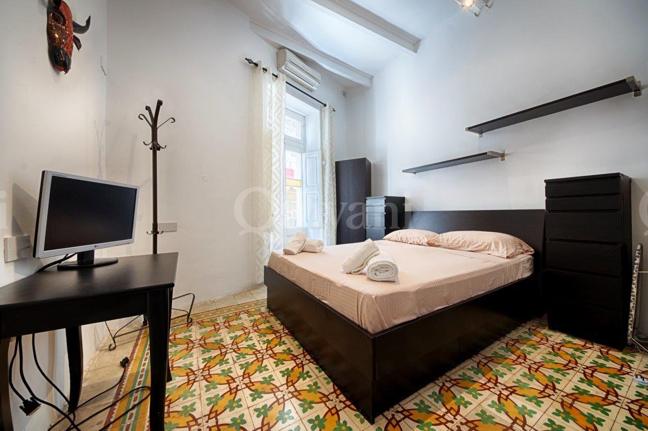 Vittoriosa, Furnished Townhouse