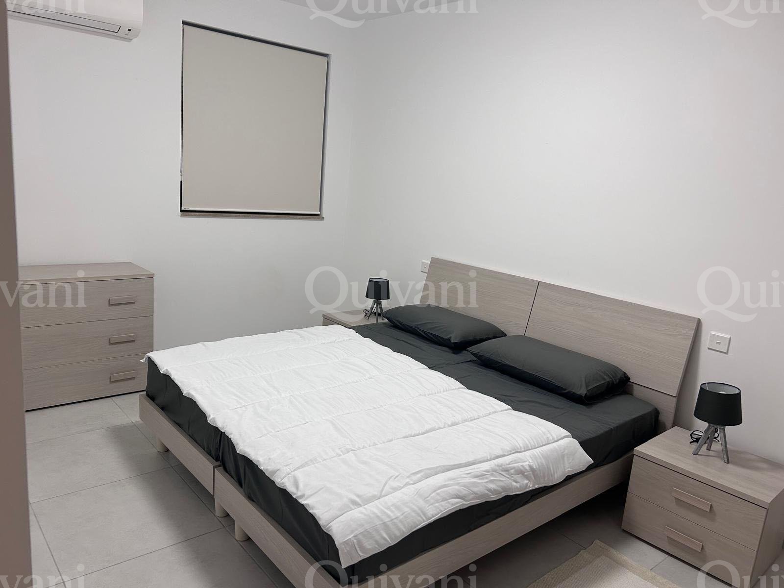 Qrendi, Furnished Penthouse