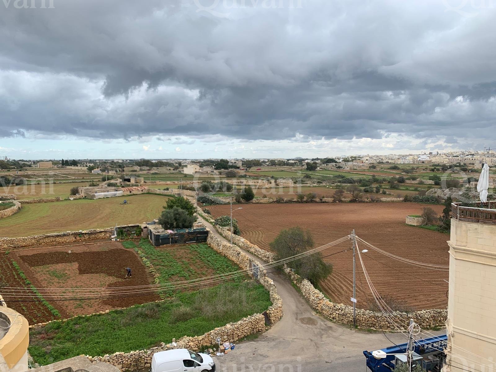 Qrendi, Furnished Penthouse