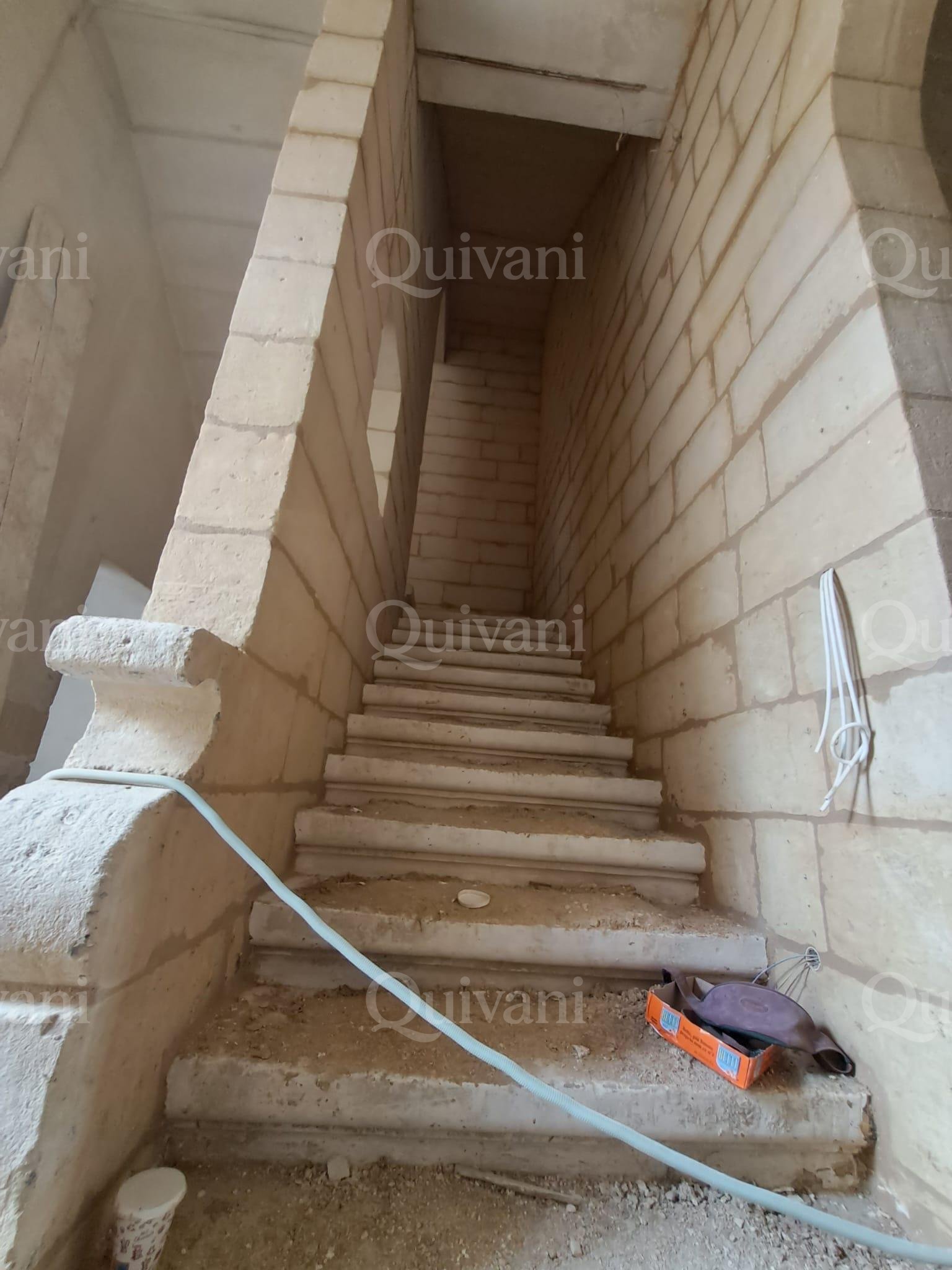 Mosta, Unconverted Townhouse