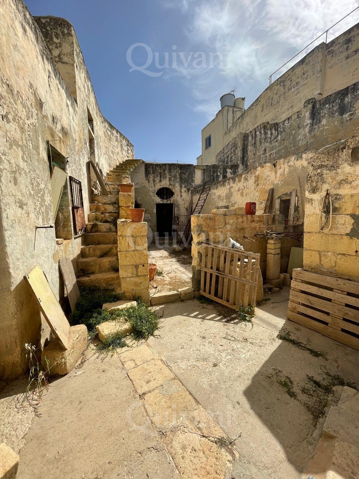Zebbug, Unconverted Farmhouse