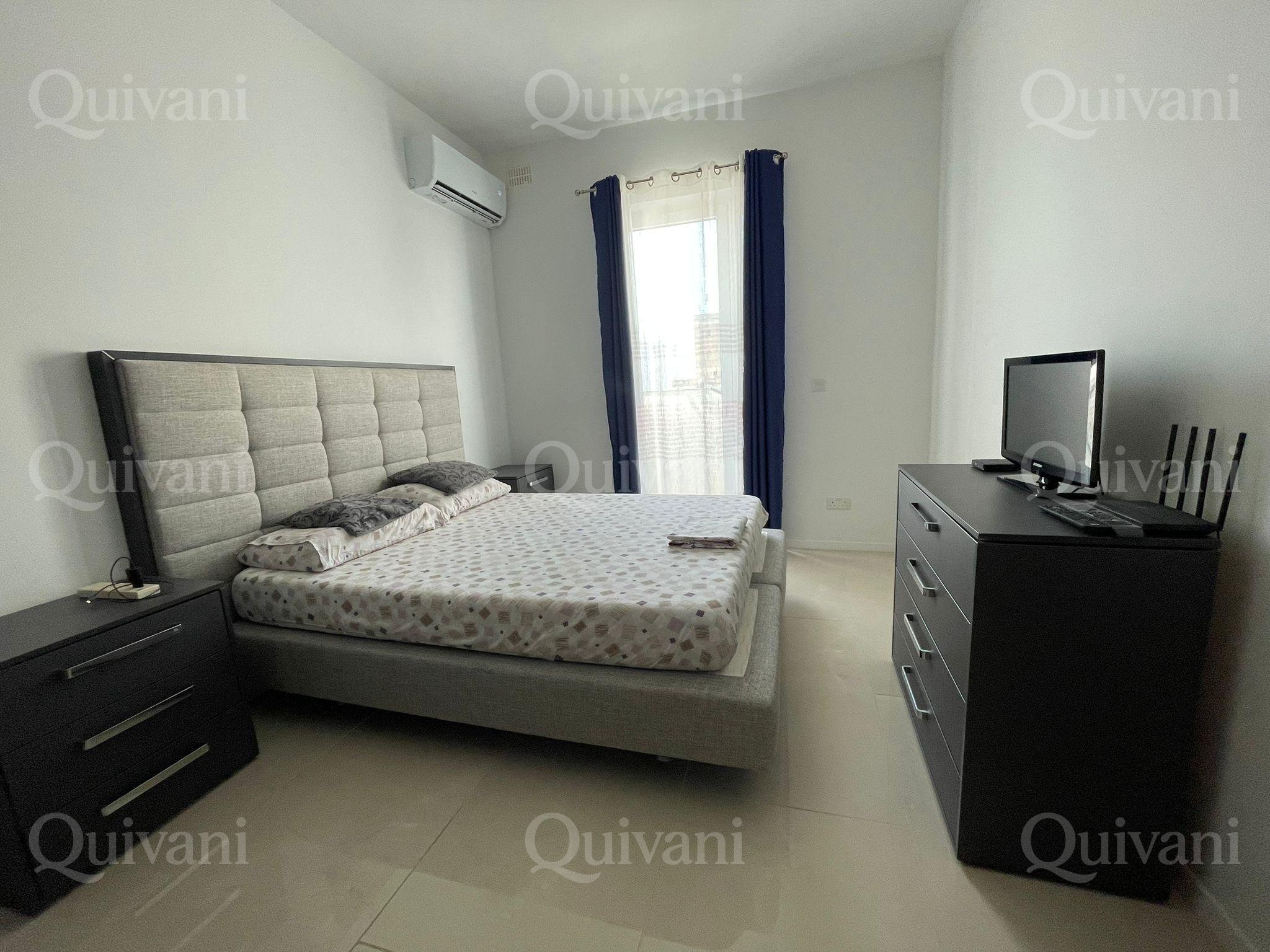 Qawra, Furnished Penthouse