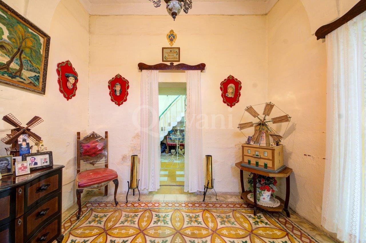 Zurrieq, Unconverted House of Character