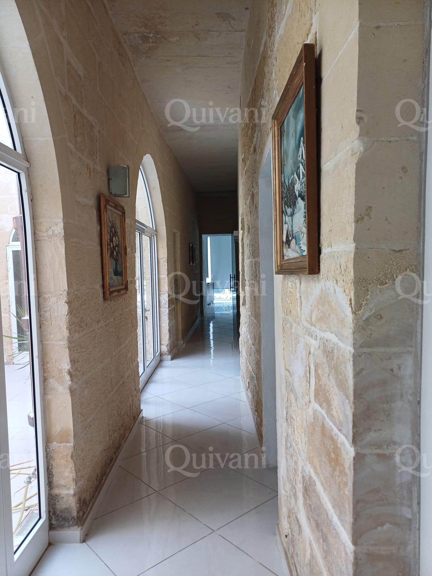 Mosta, Furnished Townhouse