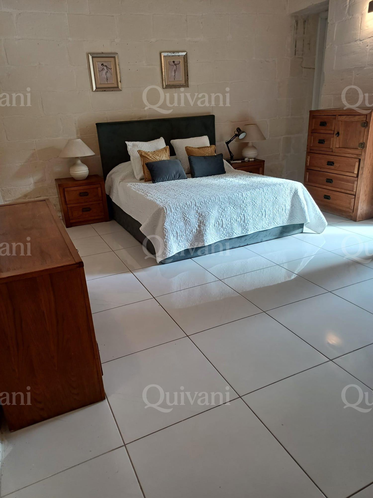 Mosta, Furnished Townhouse