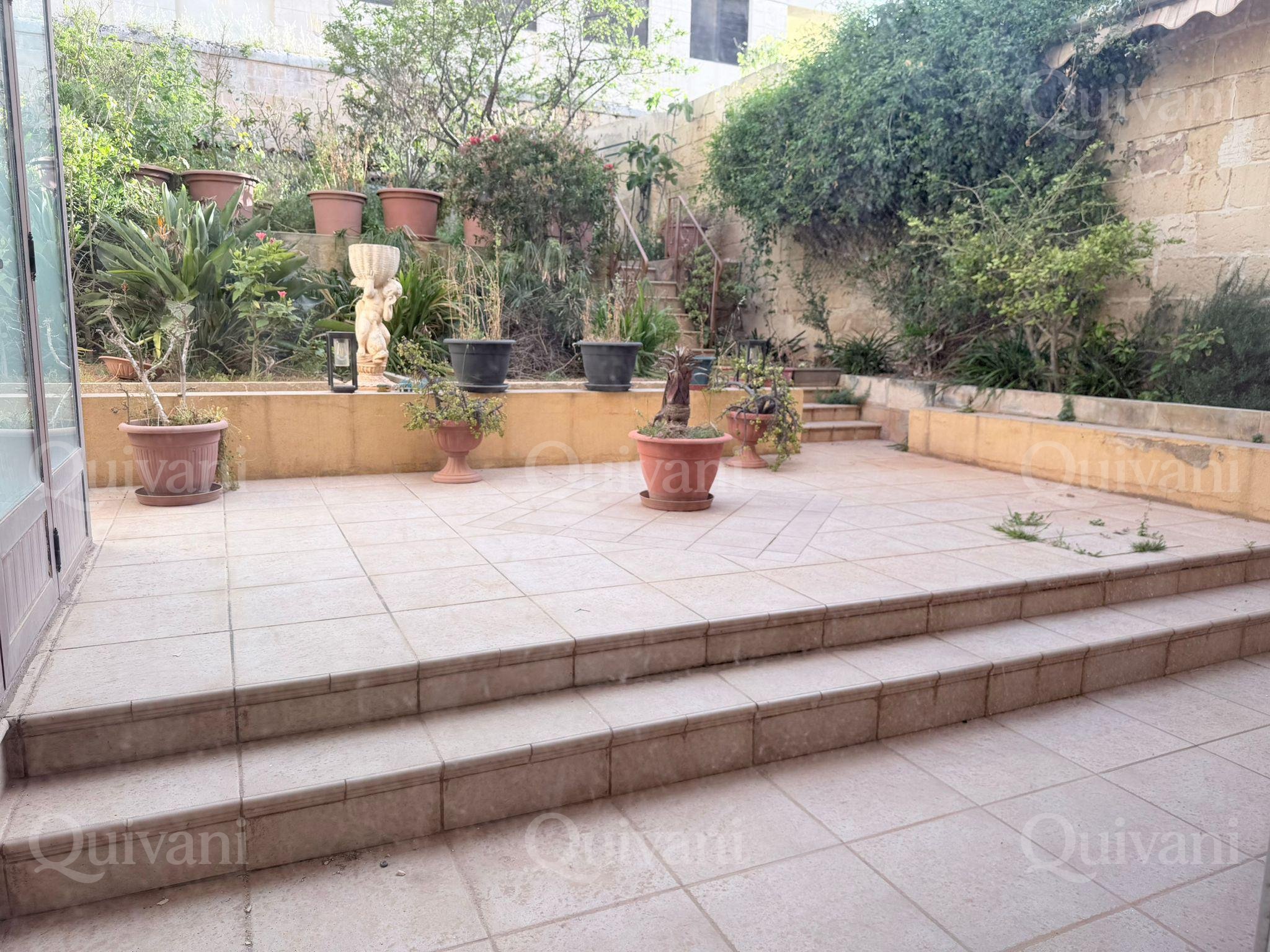 Sliema, Townhouse