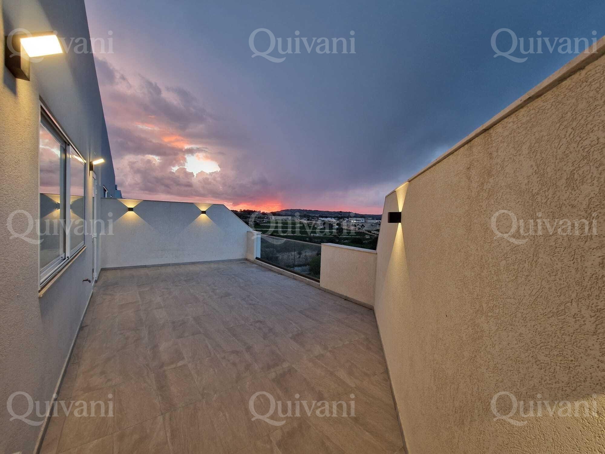 Qrendi, Furnished, Penthouse