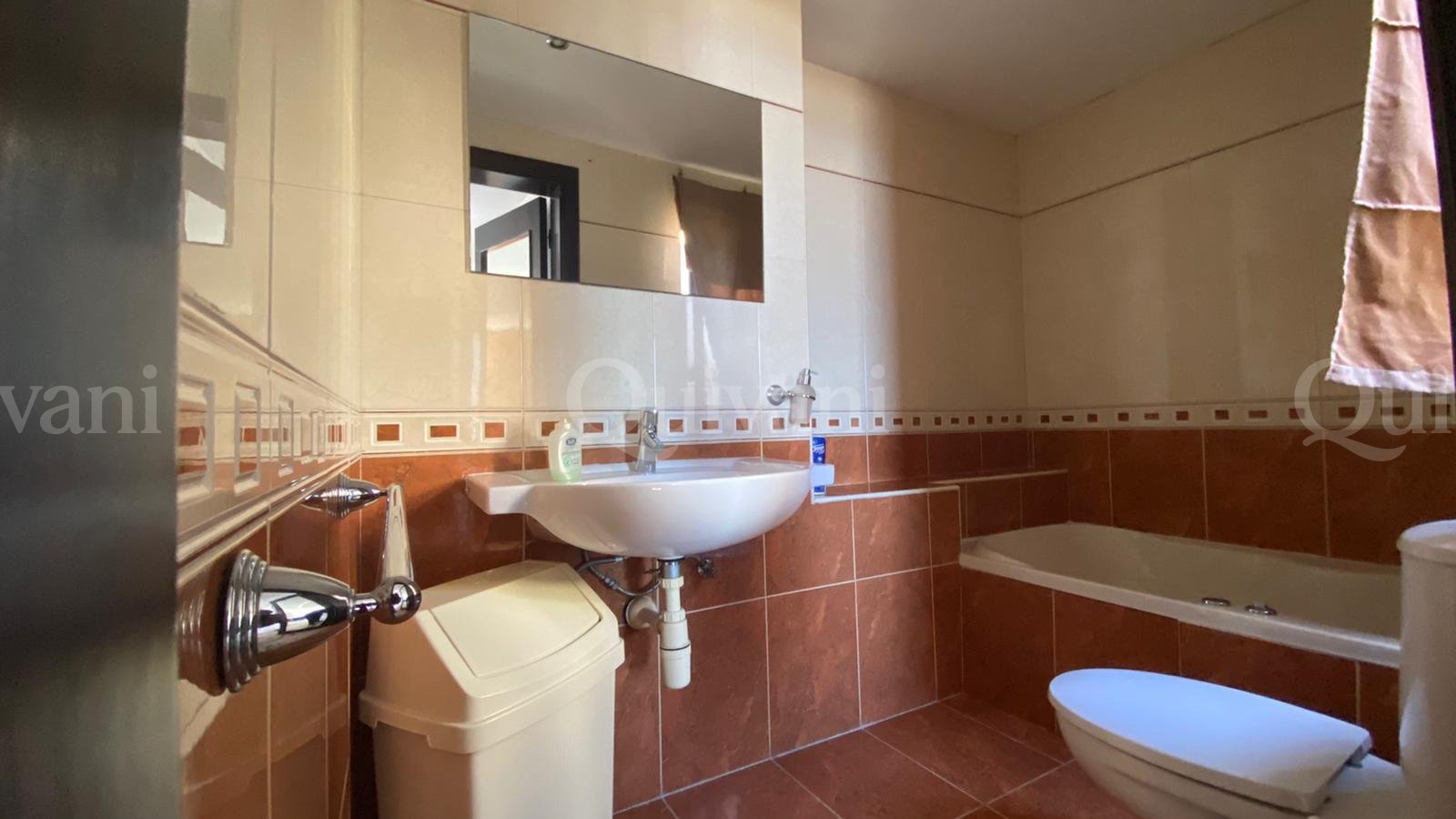 Valletta, Furnished Duplex Apartment
