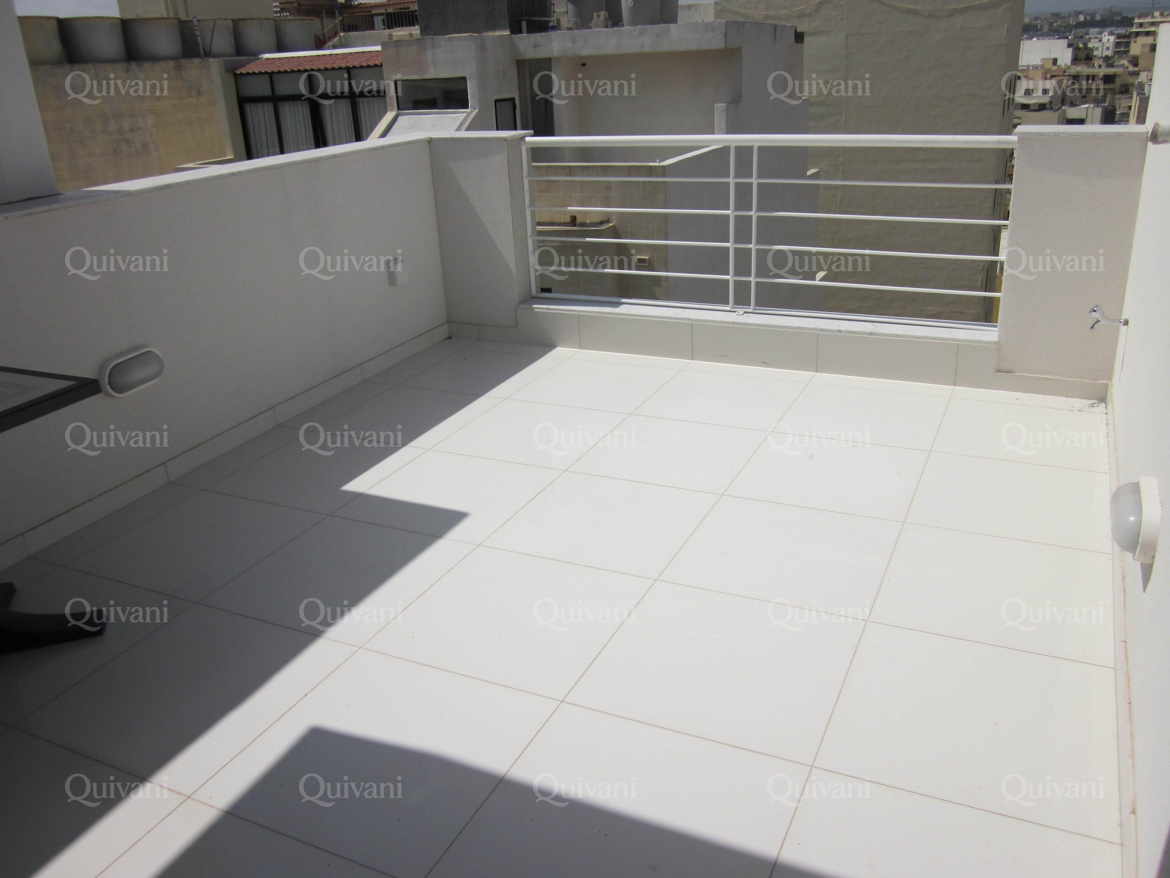 Sliema, Furnished Penthouse