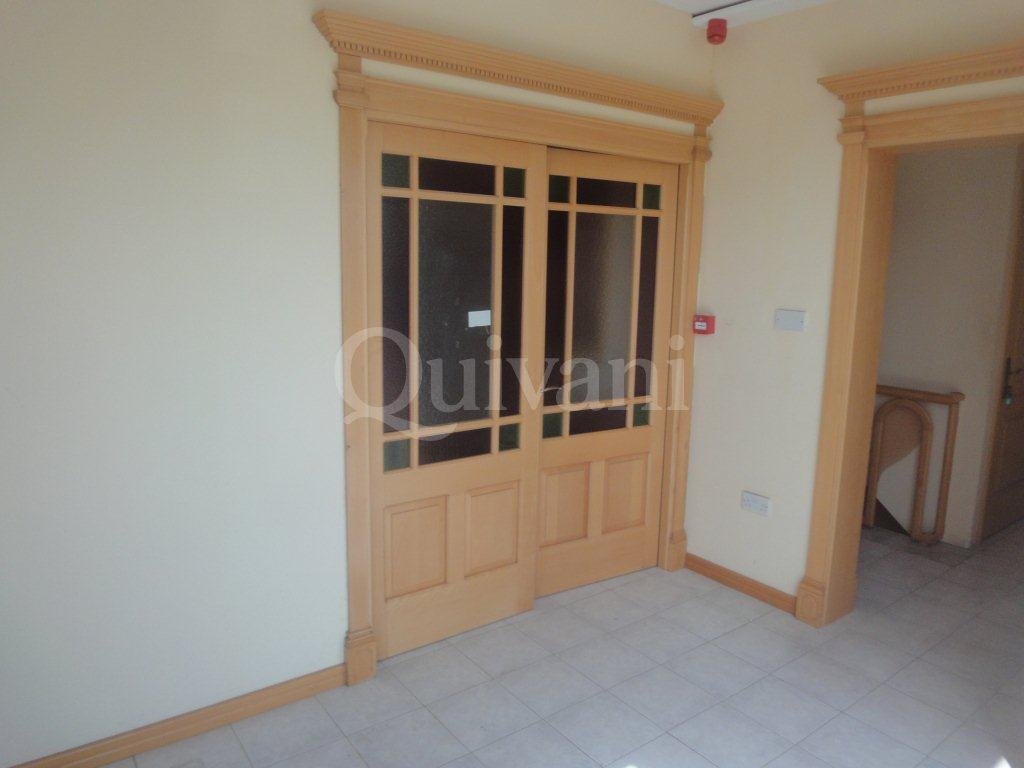 Mosta, Finished Office
