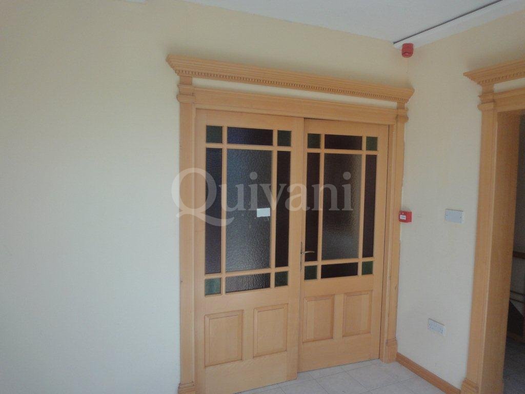 Mosta, Finished Office