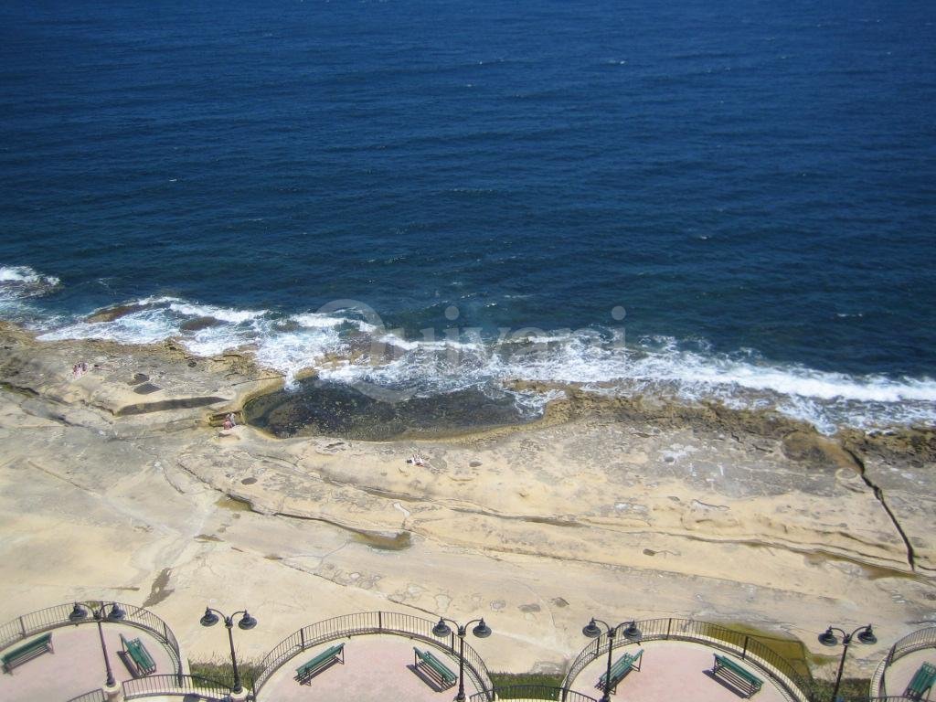 Sliema, Furnished Apartment