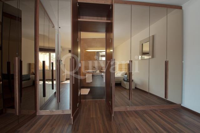 Iklin, Furnished House of Character