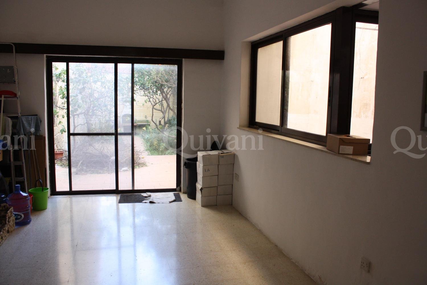 Paola, Finished Office