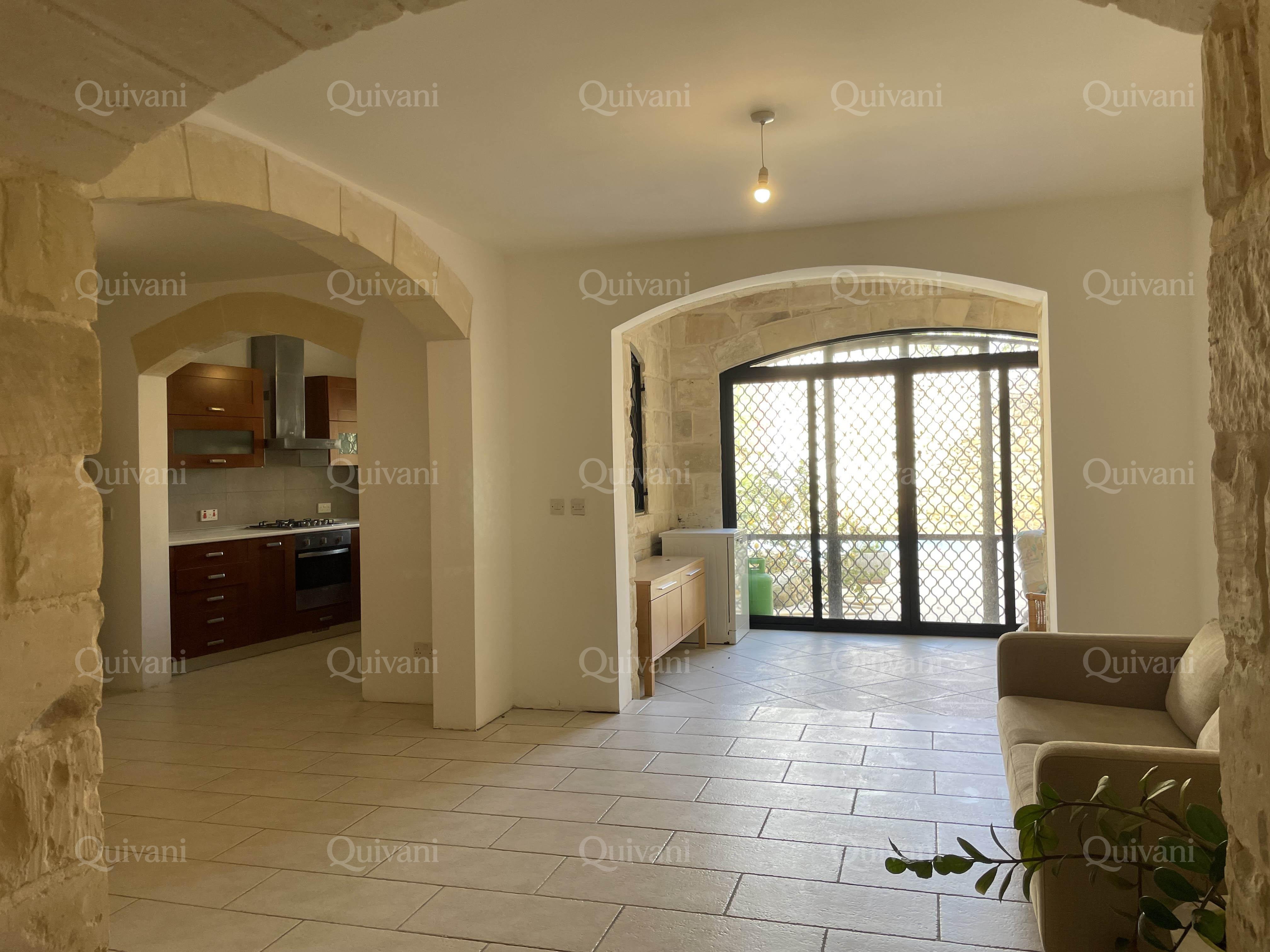 Naxxar, Converted House of Character