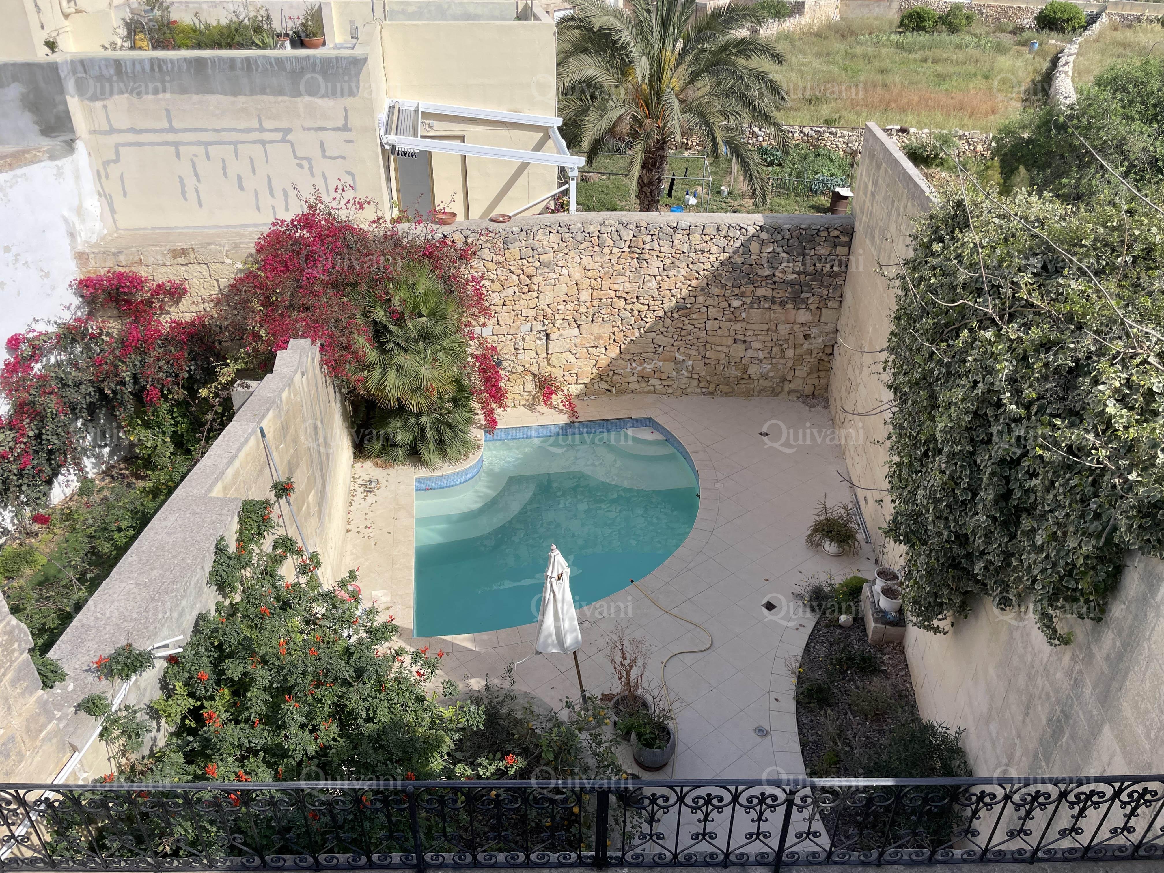 Naxxar, Converted House of Character
