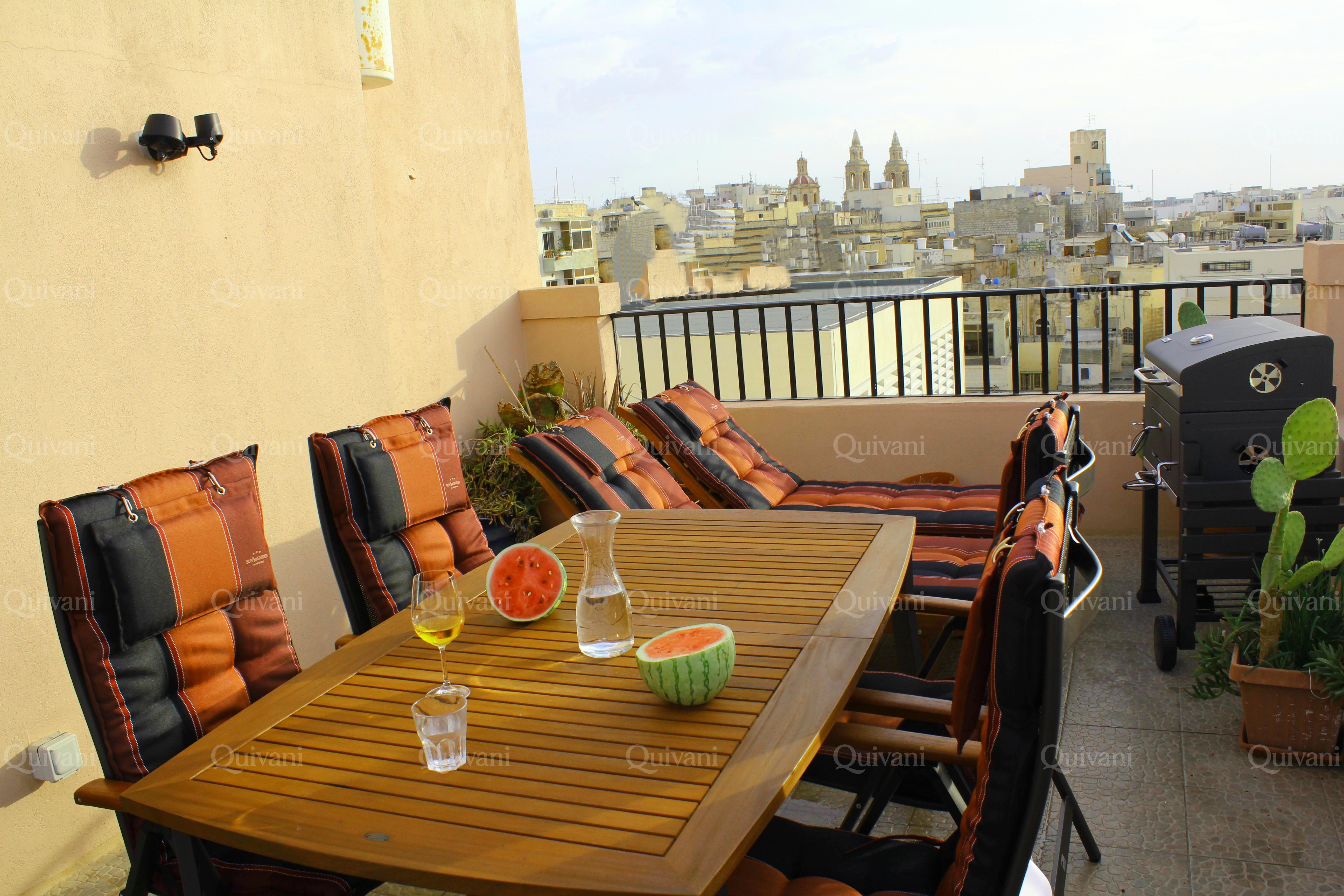 Sliema, Furnished Penthouse