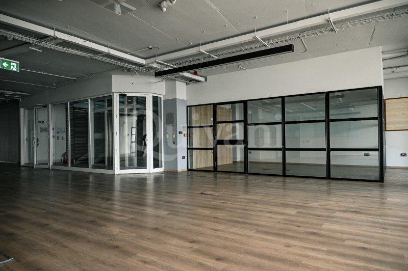 Sliema, Finished Office