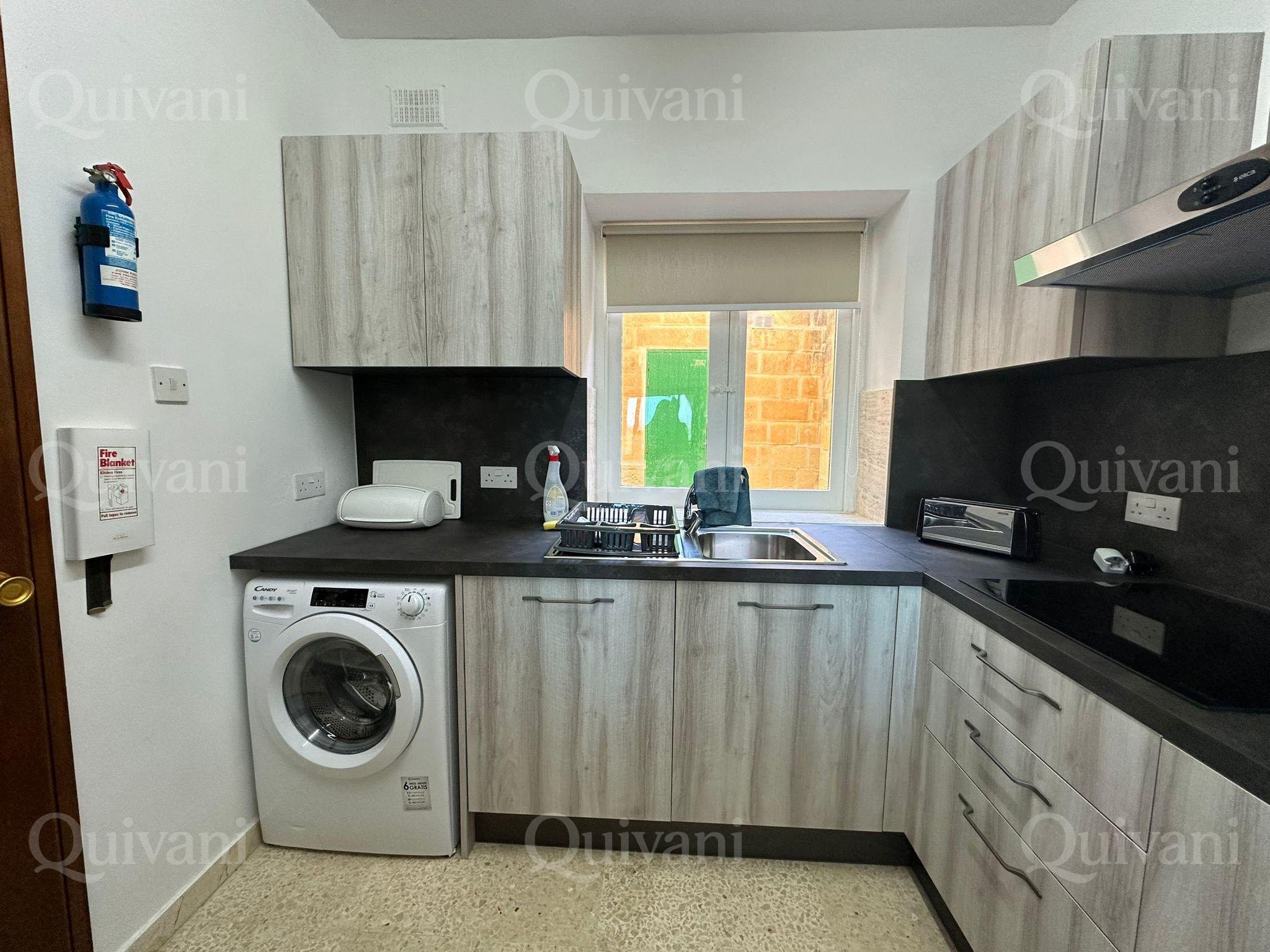 Wardija, Furnished Maisonette