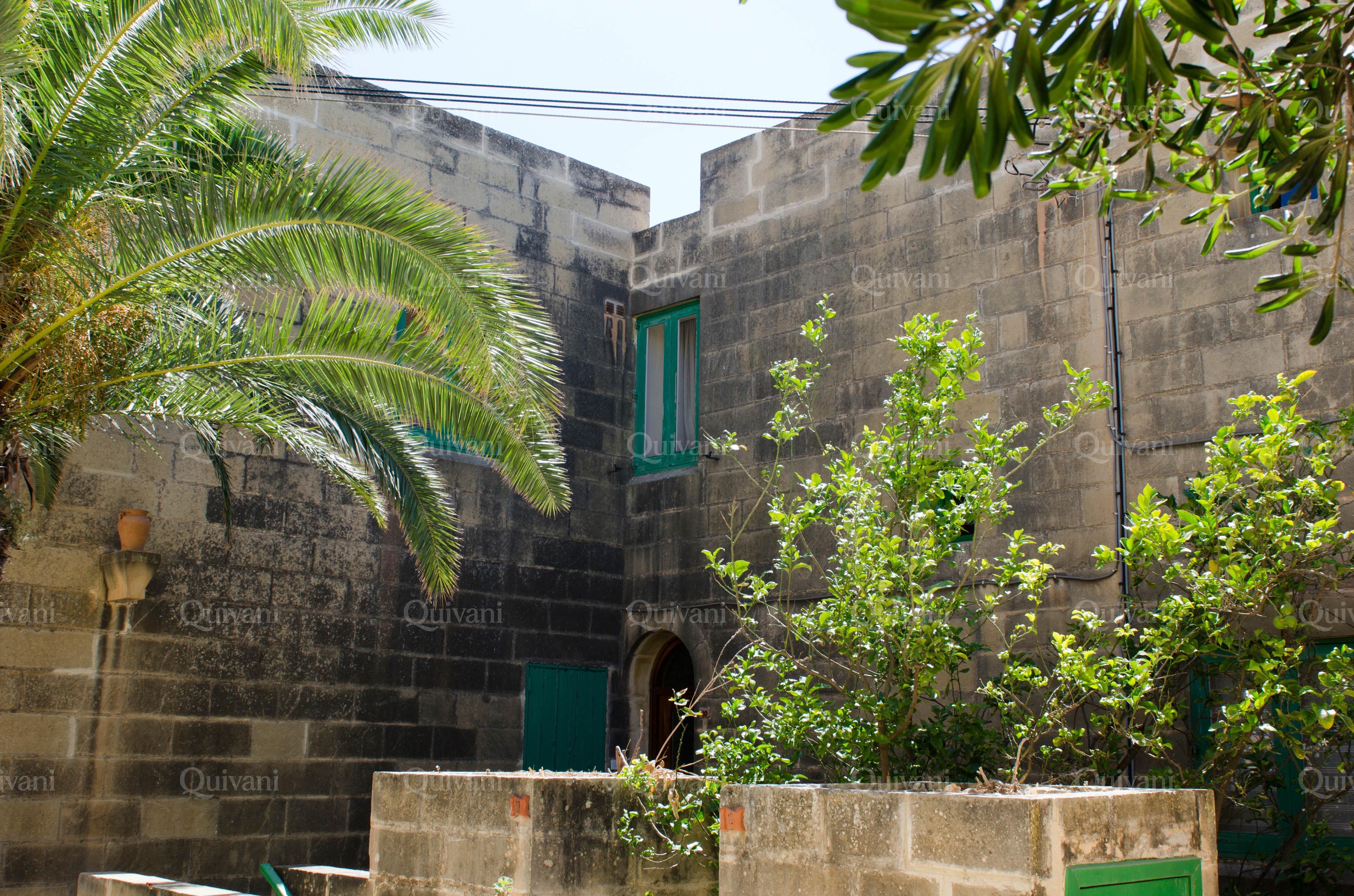 Wardija, Furnished Maisonette