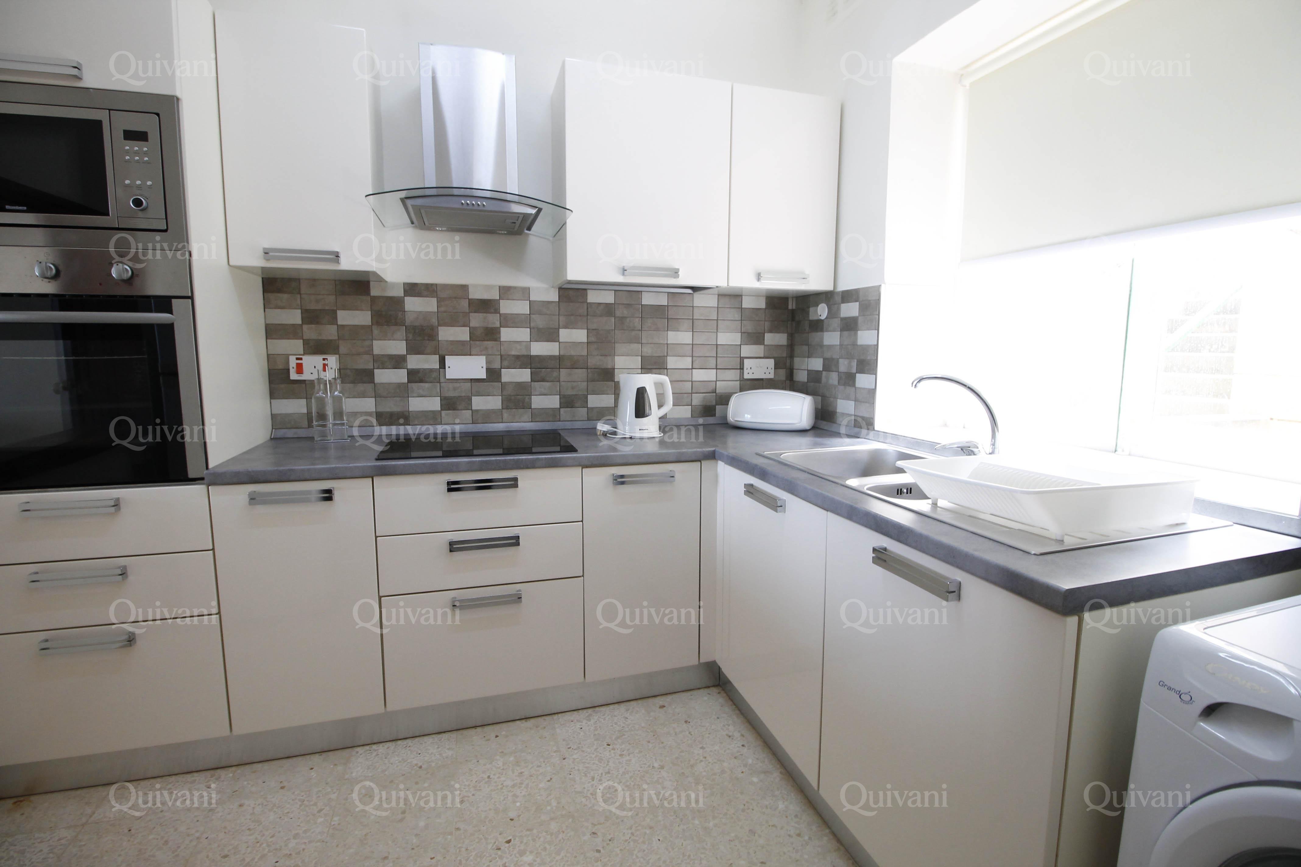 Wardija, Furnished Maisonette