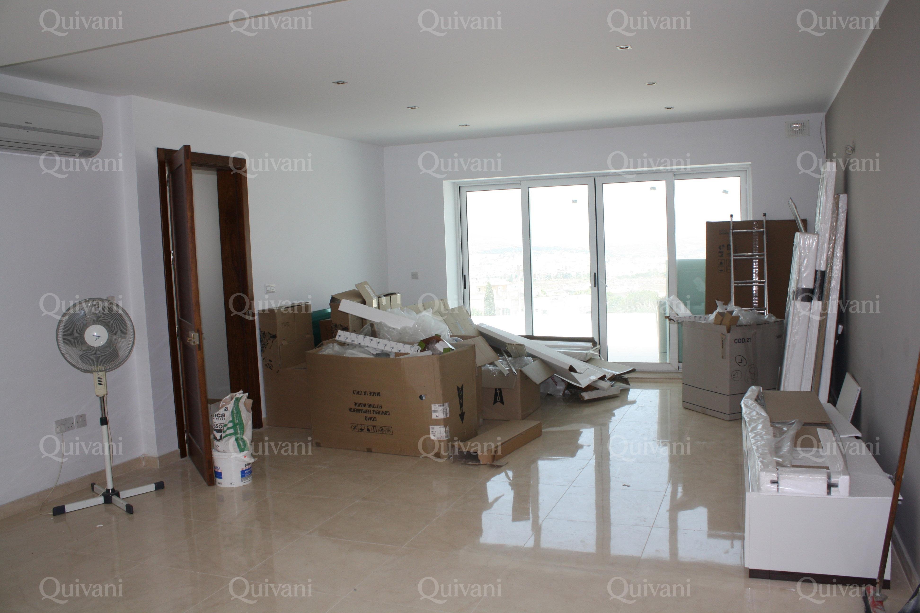 San Pawl tat-Targa, Furnished Penthouse