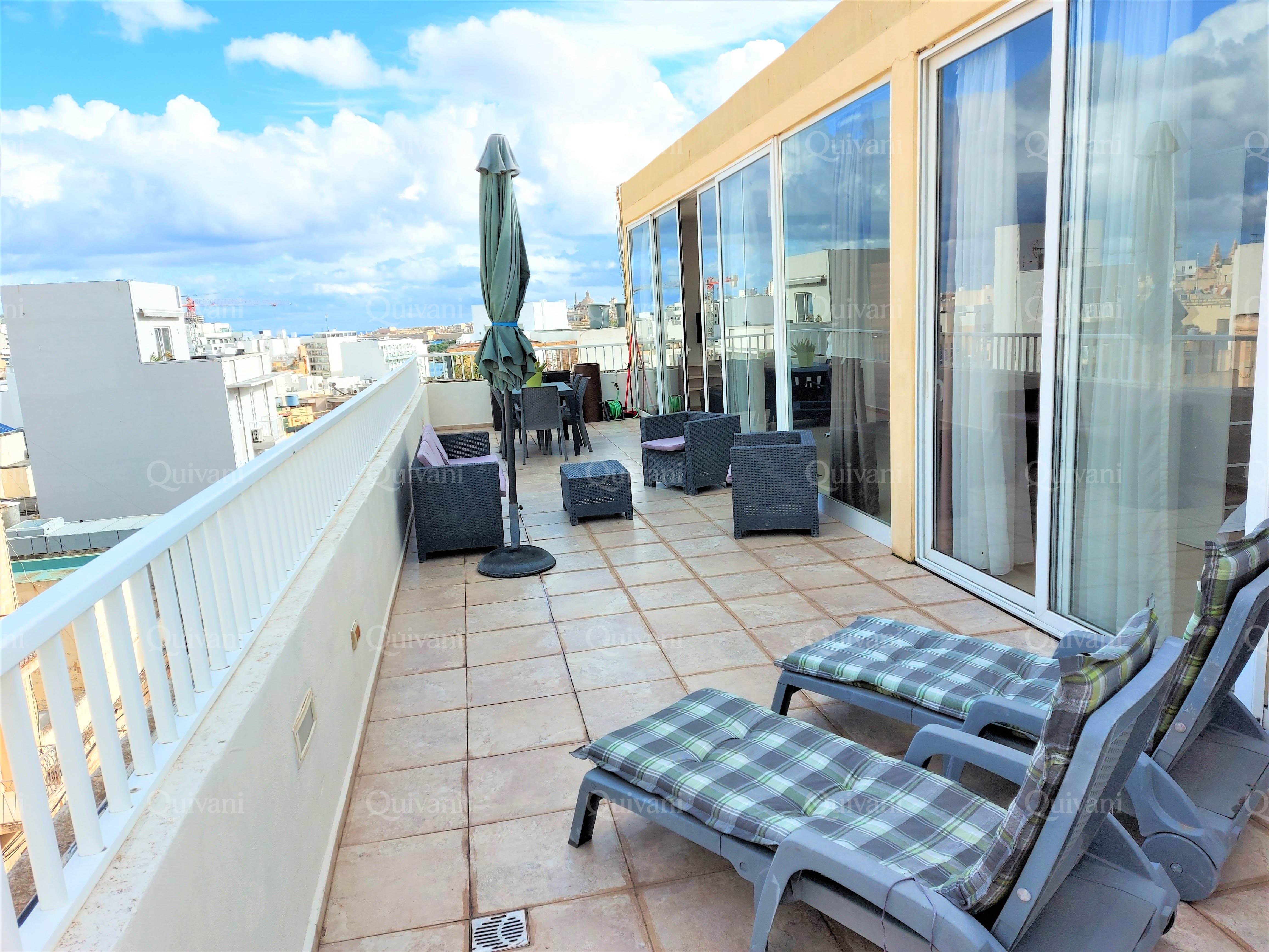Gzira, Furnished Penthouse